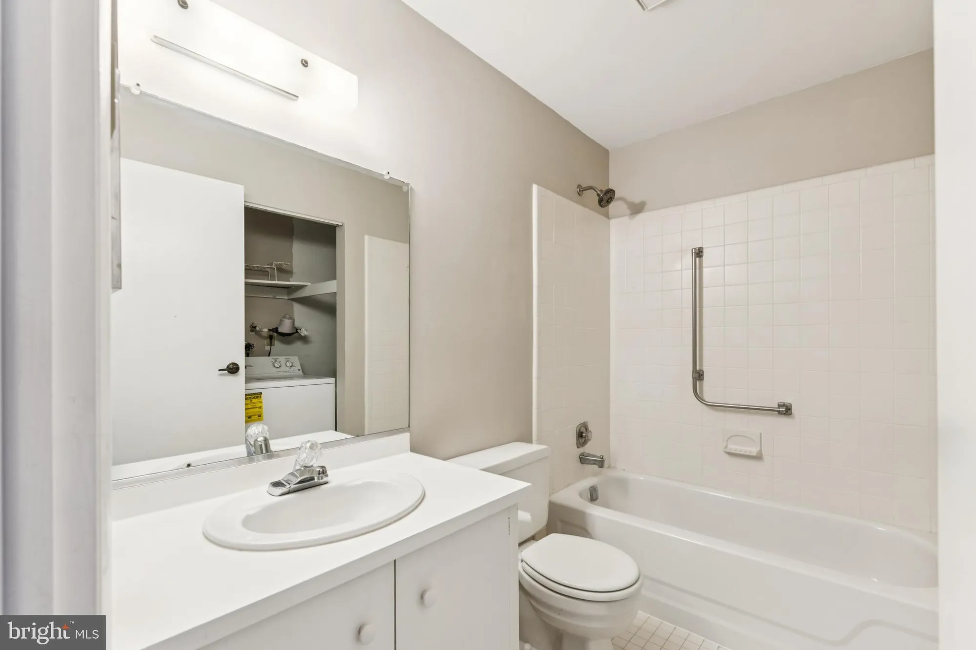 Property Slideshow image 26 of 37 | 439 chesterfield ct h, Manchester Township, NJ, 08759