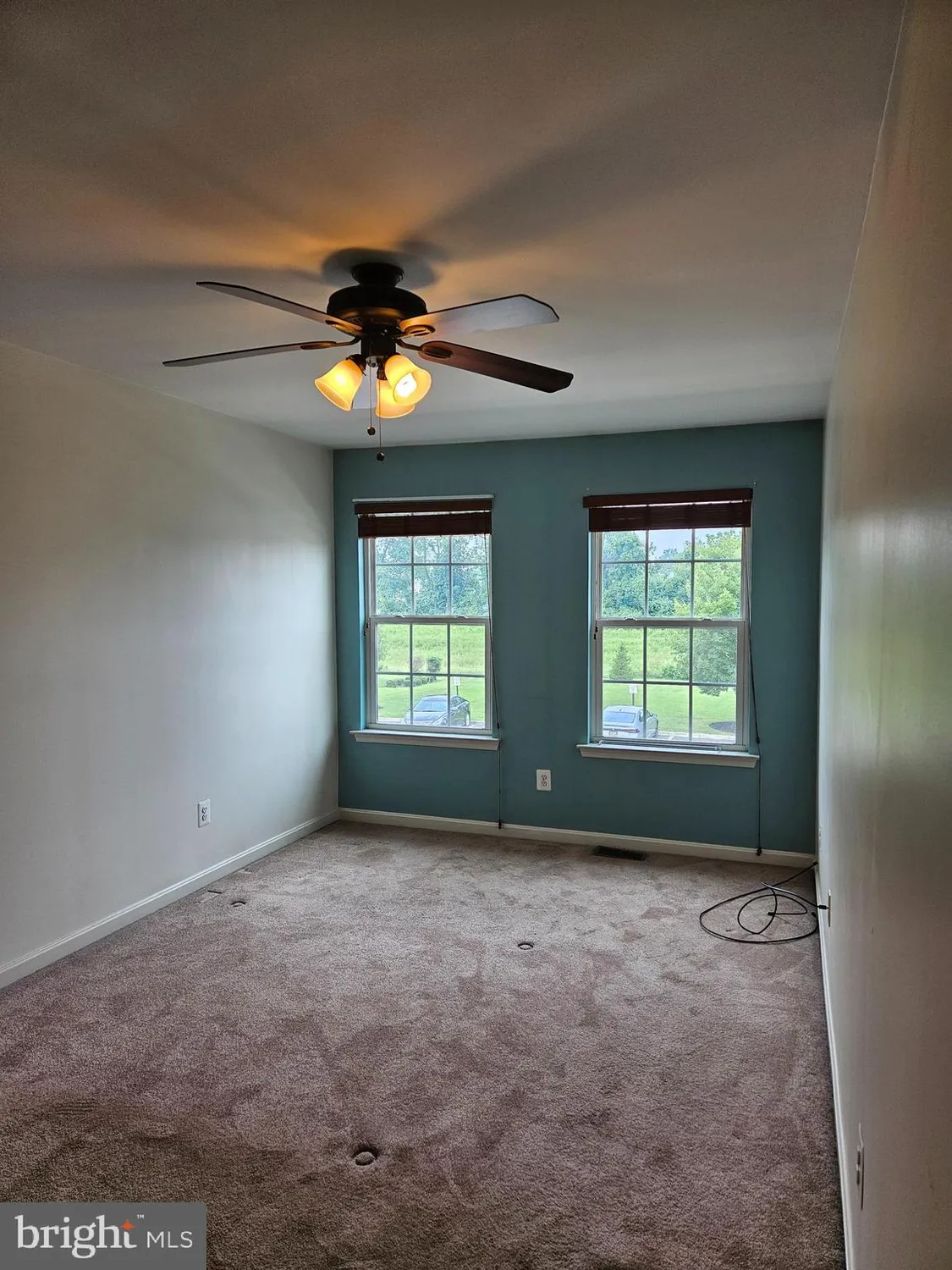 Property Slideshow image 35 of 52 | 228 anita ct, Newark, DE, 19702