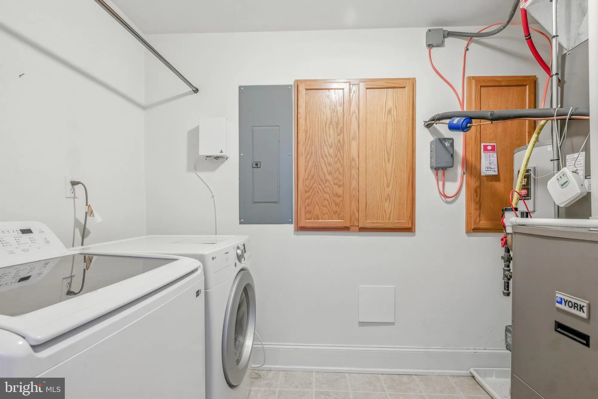 Property Slideshow image 21 of 24 | 2461 merri claude dr, Norristown, PA, 19401