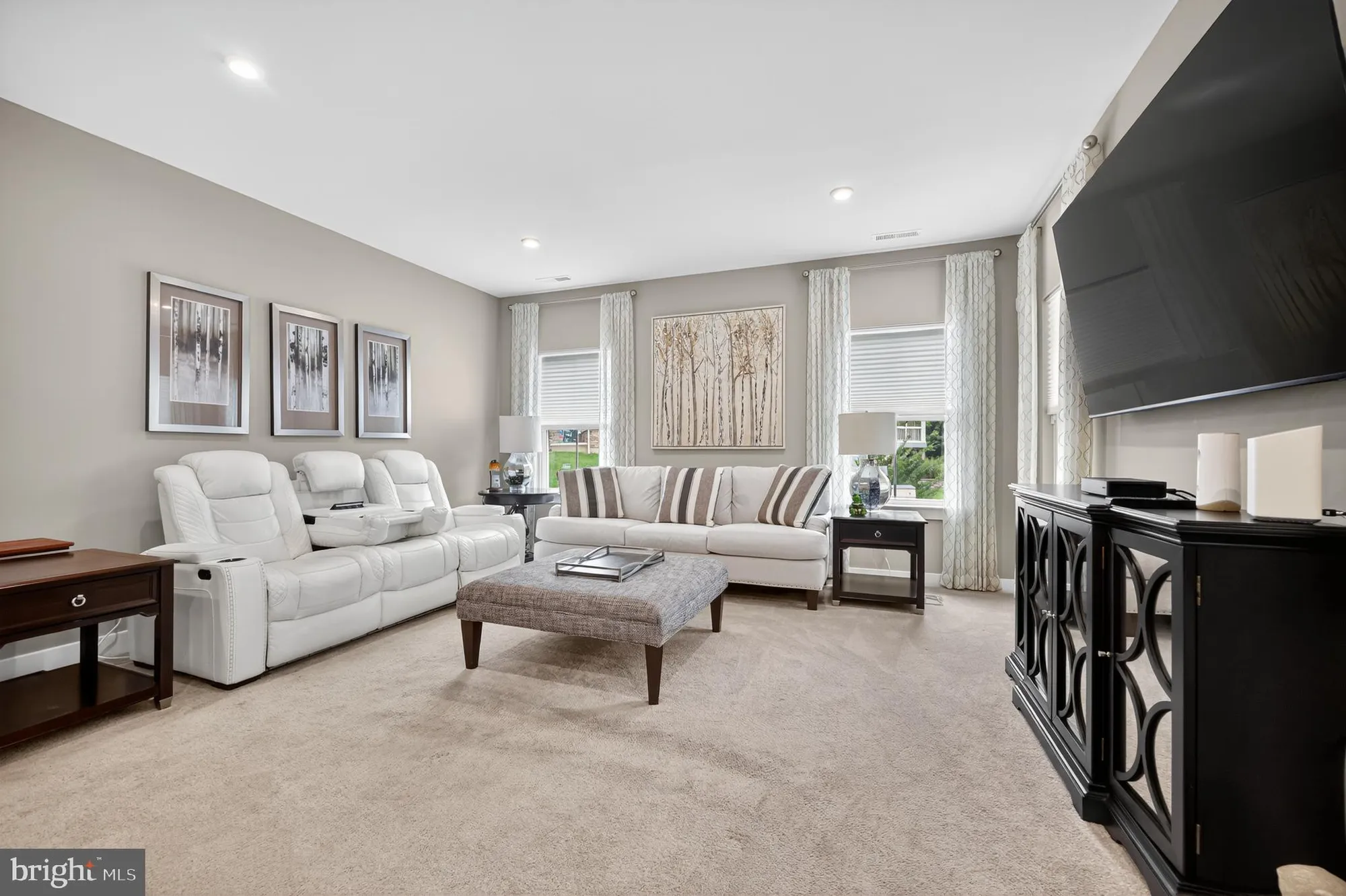 Property Slideshow image 11 of 27 | 203 amesbury blvd, Swedesboro, NJ, 08085