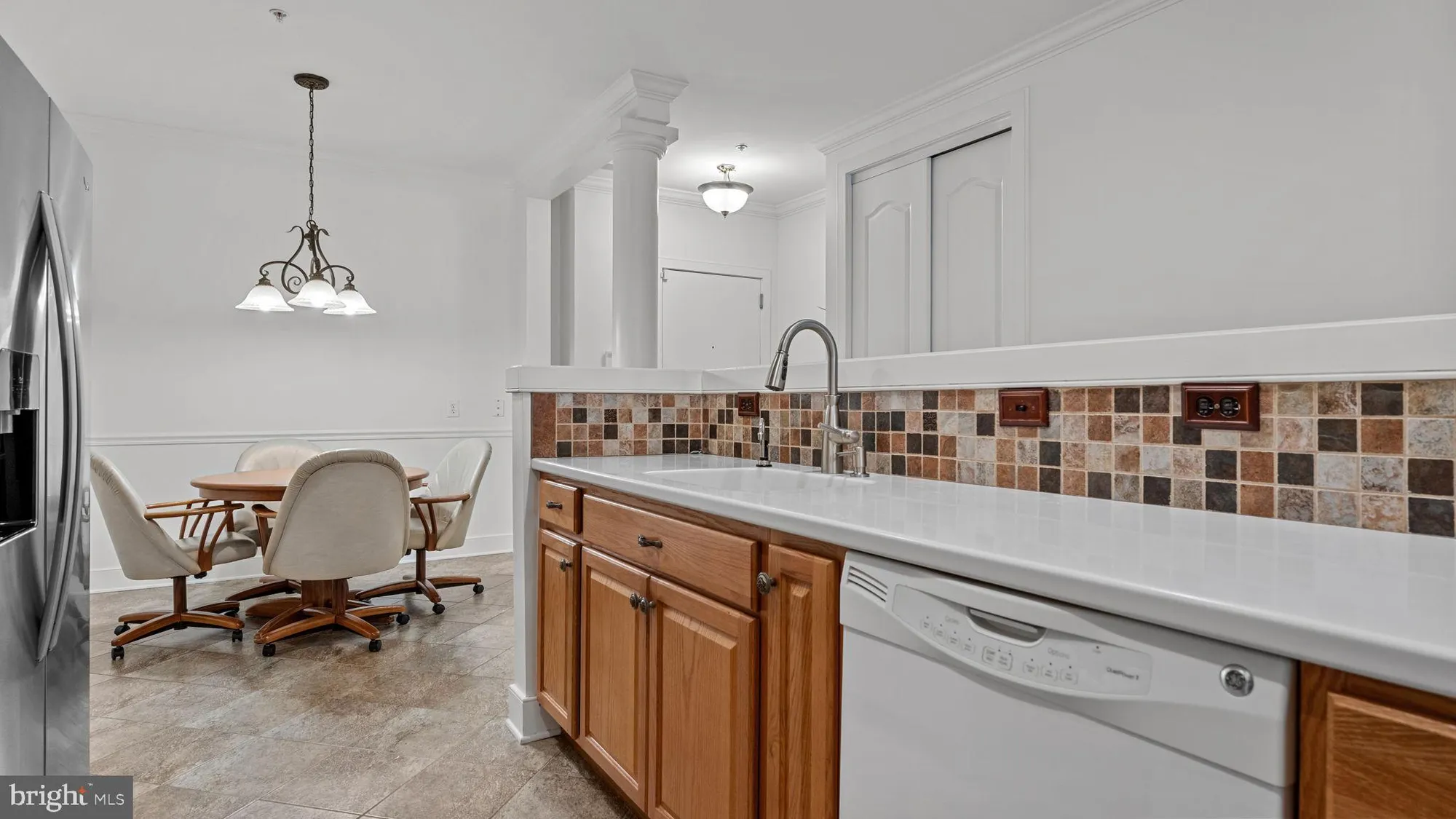 Property Slideshow image 6 of 29 | 2102 meridian blvd, Warrington, PA, 18976