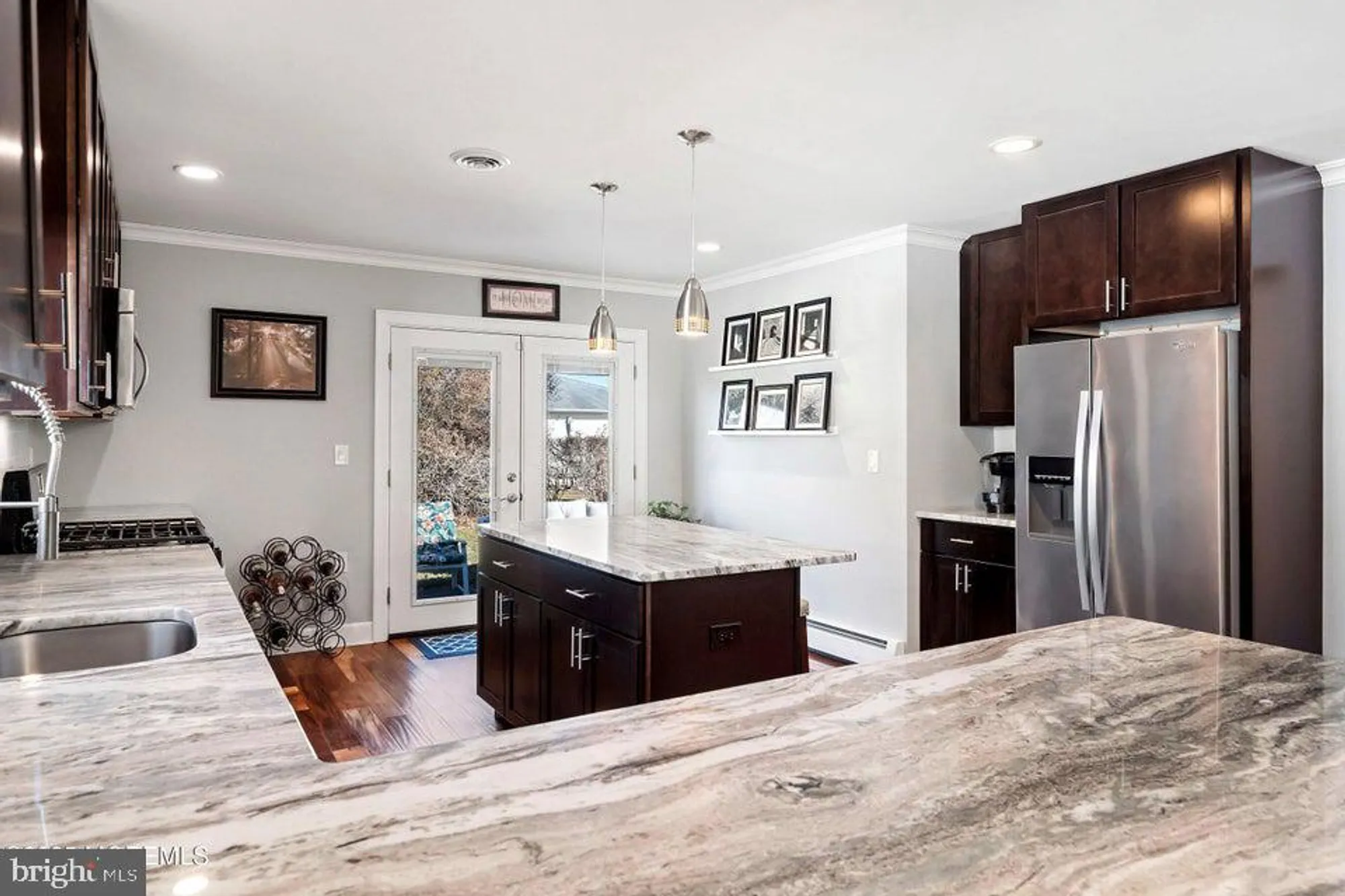 Property Slideshow image 13 of 42 | 15 aztec ct, Toms River, NJ, 08757