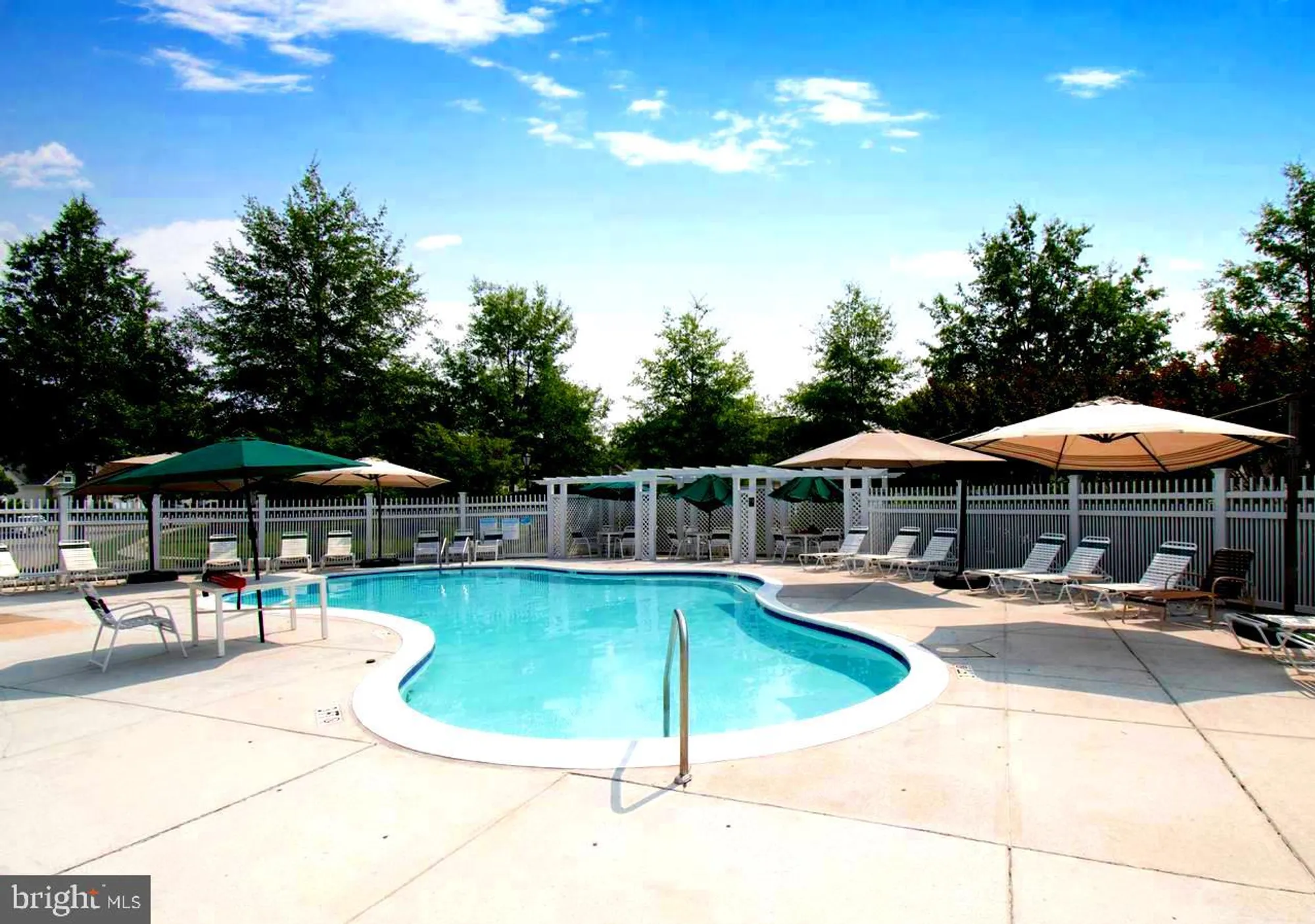 Property Slideshow image 36 of 41 | 13801 belle chasse blvd 212, Laurel, MD, 20707