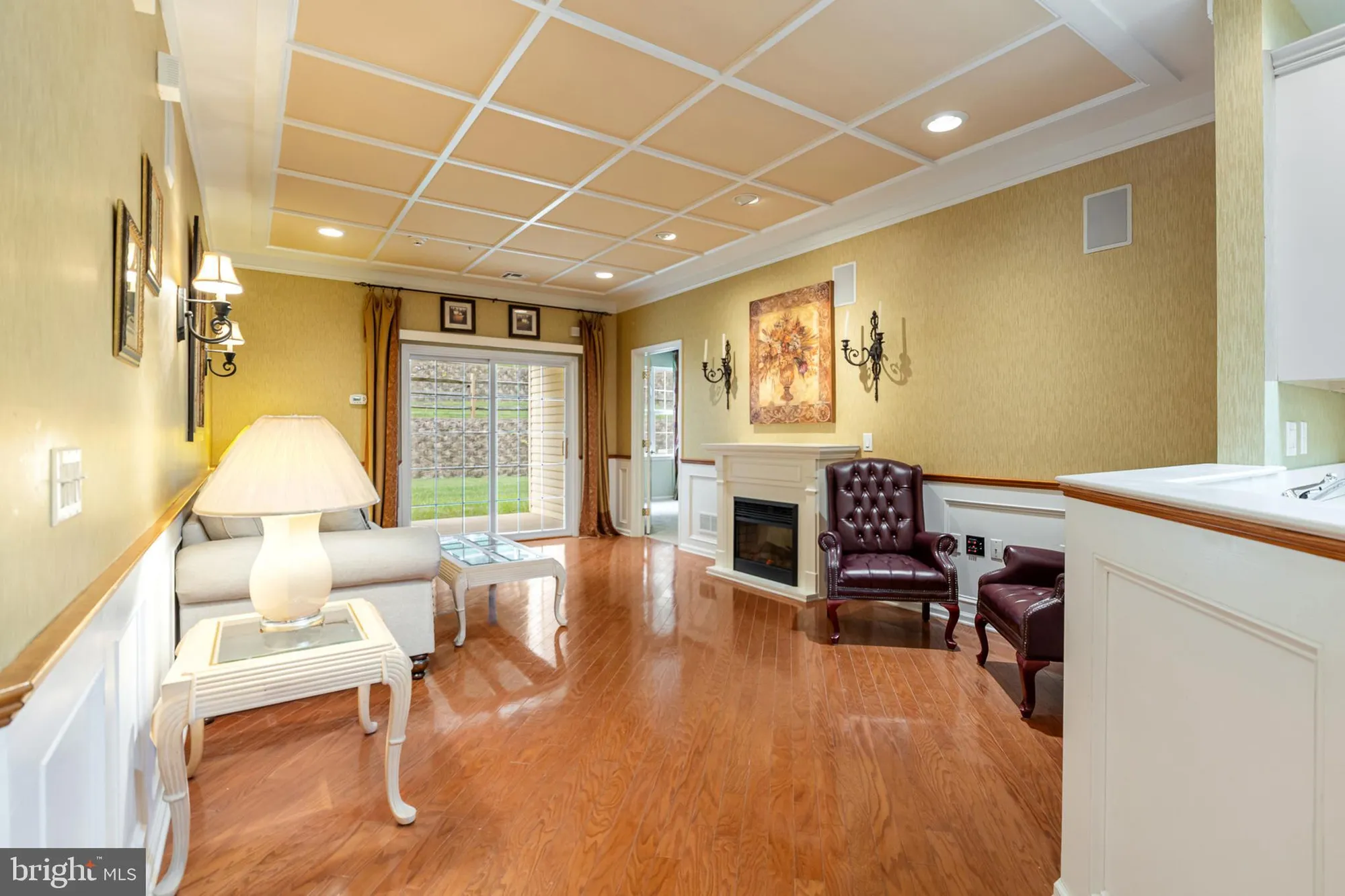 Property Slideshow image 22 of 56 | 2 falcon dr 202, Holland, PA, 18966