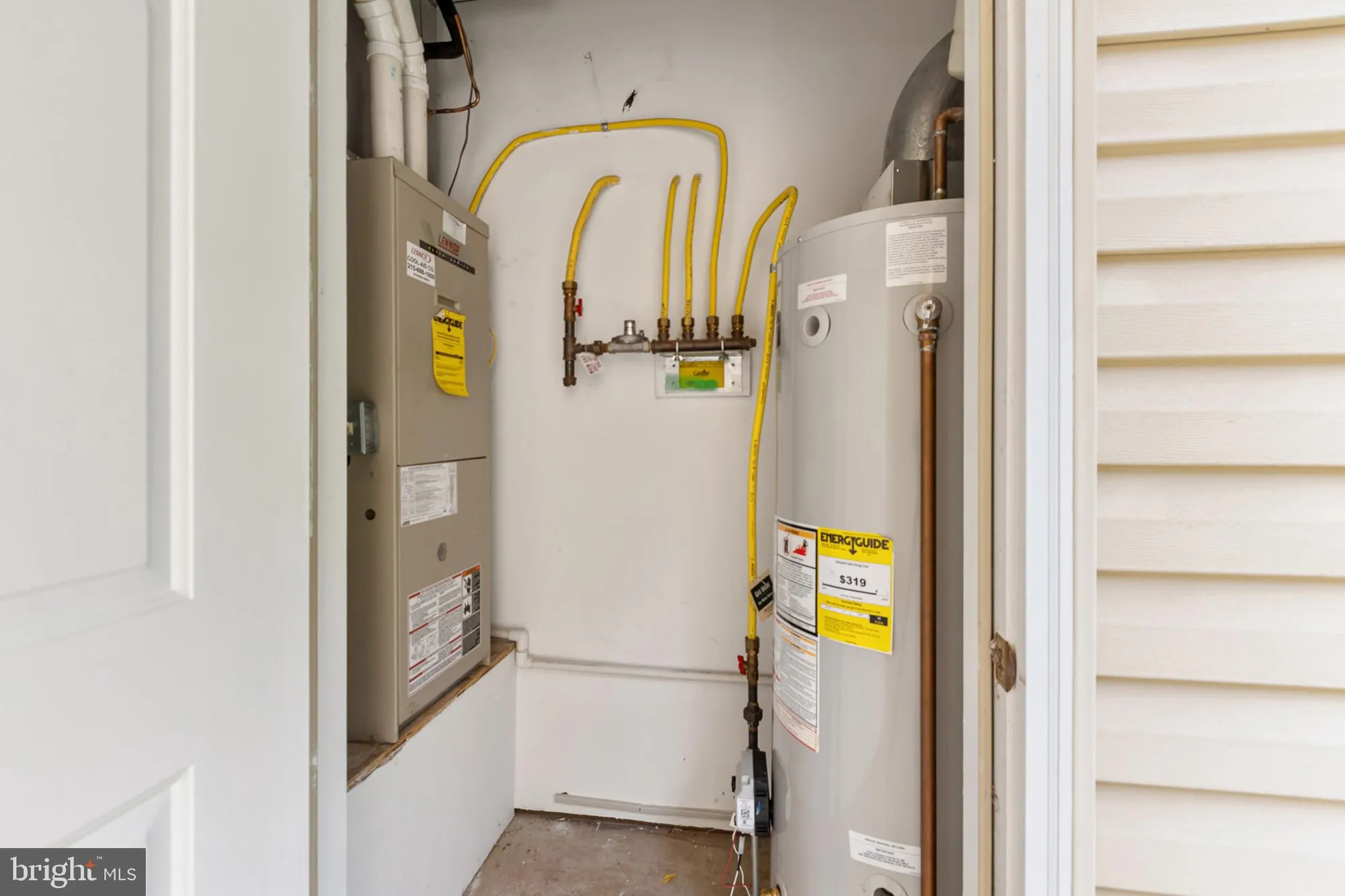 Property Slideshow image 45 of 56 | 2 falcon dr 202, Holland, PA, 18966