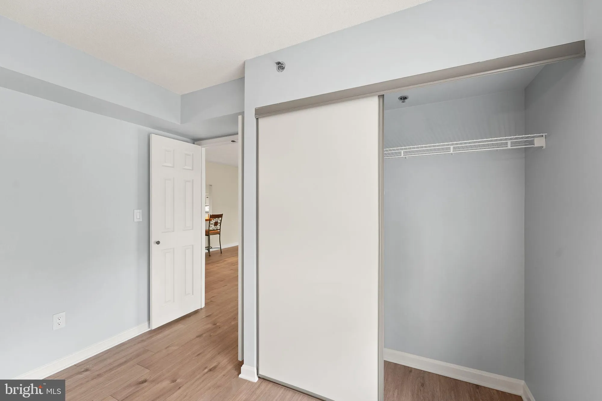 Property Slideshow image 19 of 33 | 19385 cypress ridge ter unit 522, Leesburg, VA, 20176