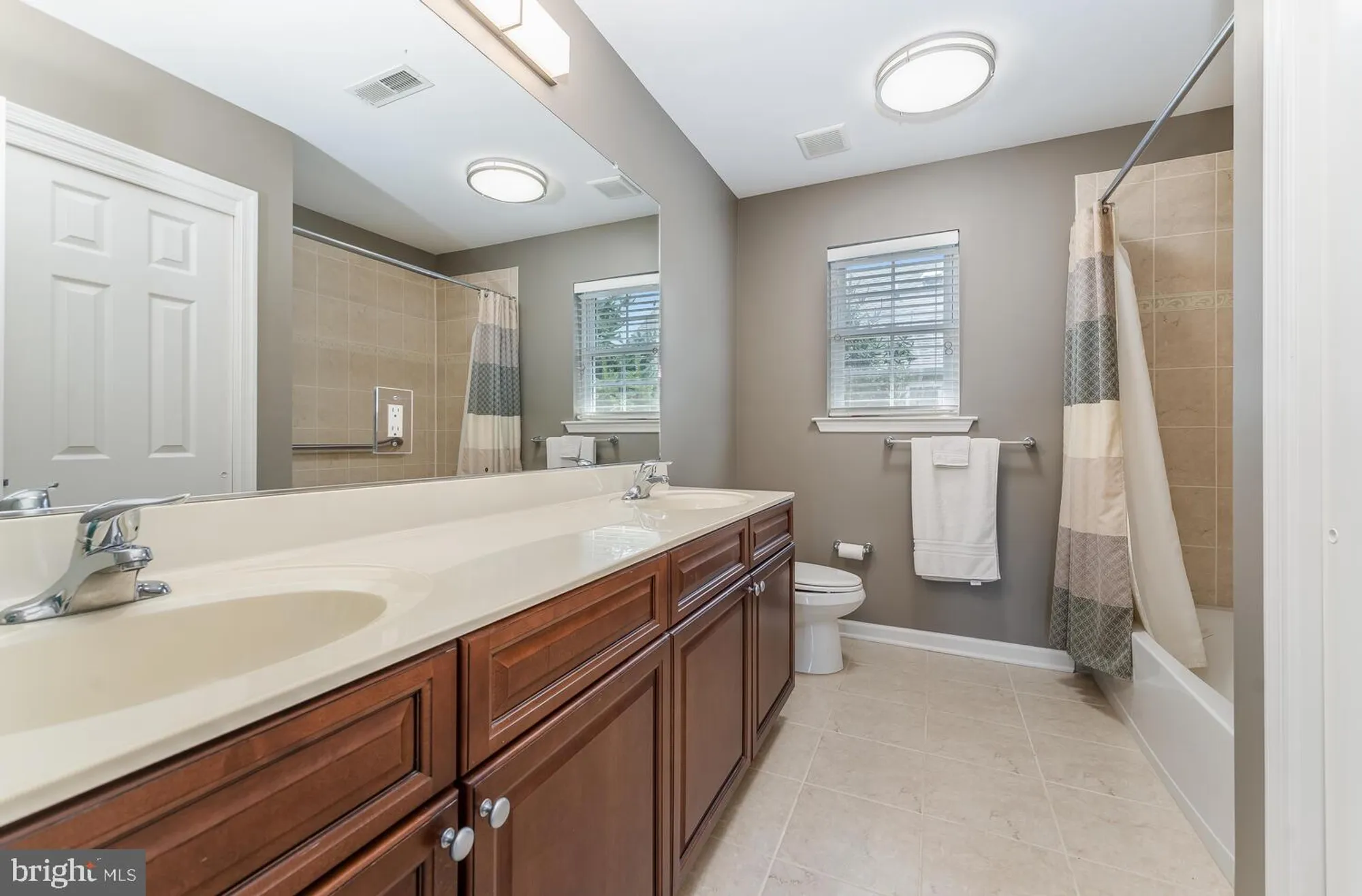 Property Slideshow image 21 of 29 | 12 higgins ct, Flemington, NJ, 08822