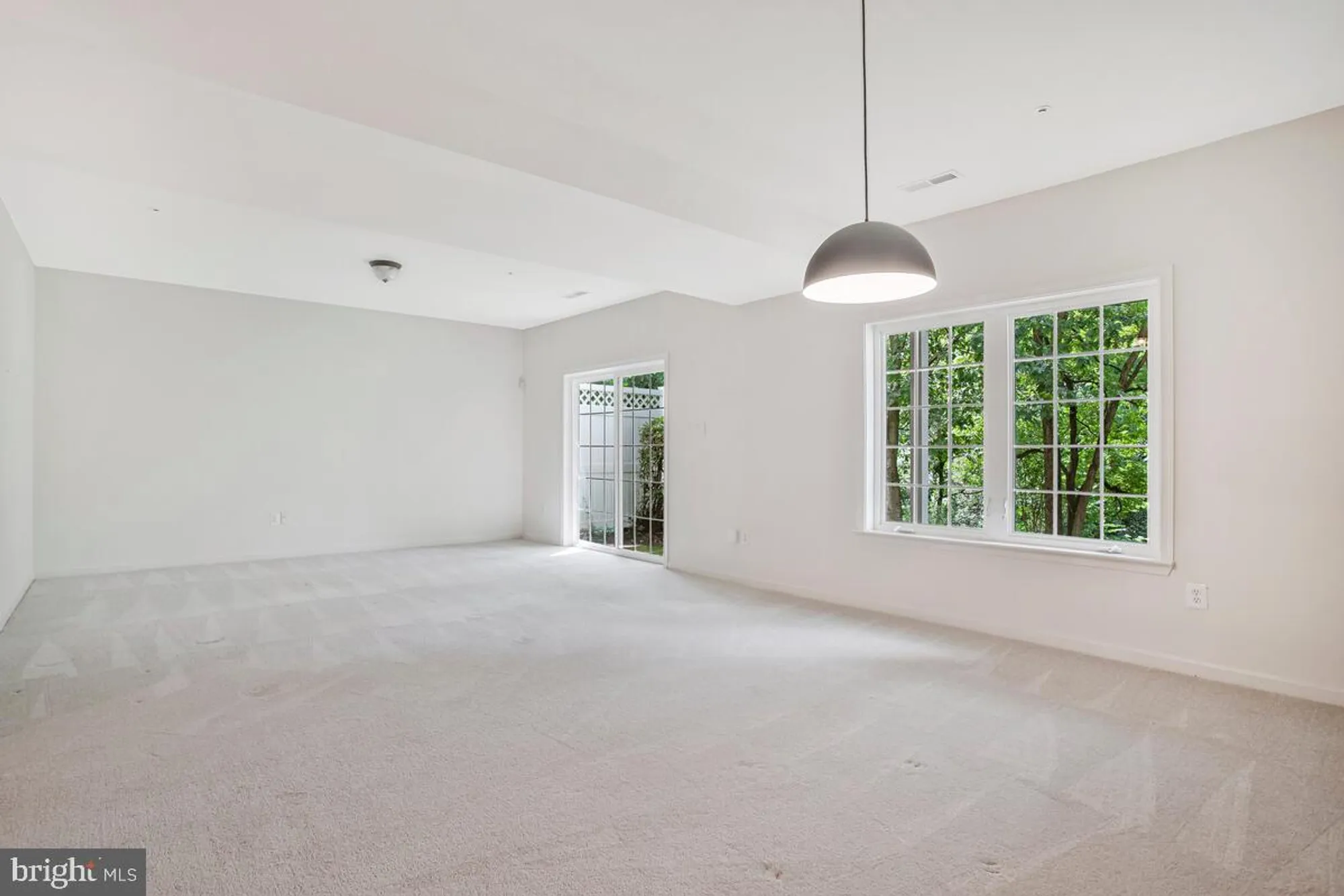 Property Slideshow image 46 of 81 | 8736 endless ocean way 24, Columbia, MD, 21045