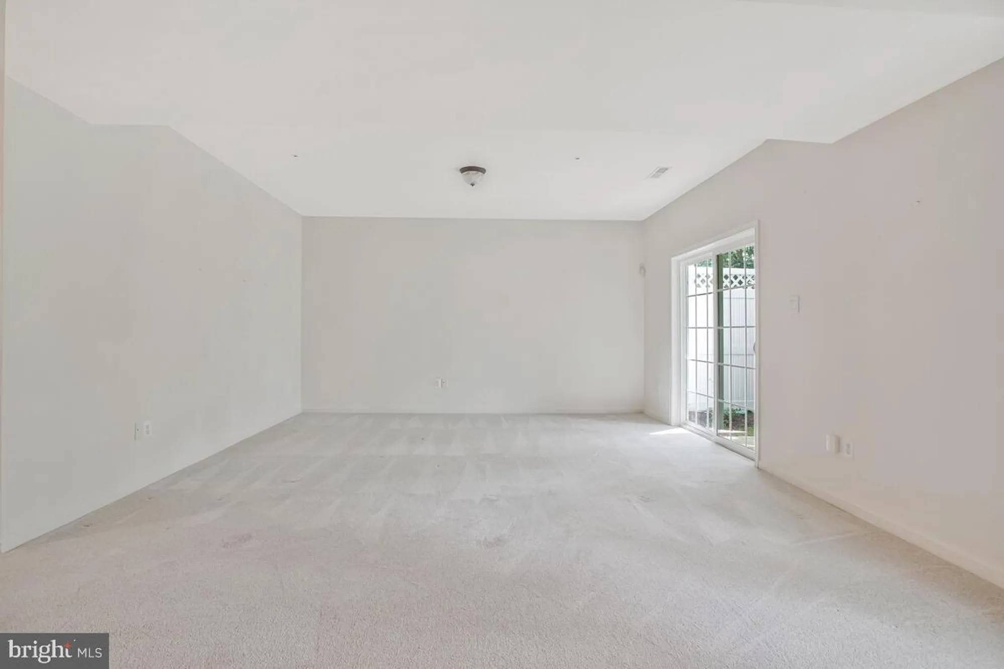 Property Slideshow image 49 of 81 | 8736 endless ocean way 24, Columbia, MD, 21045