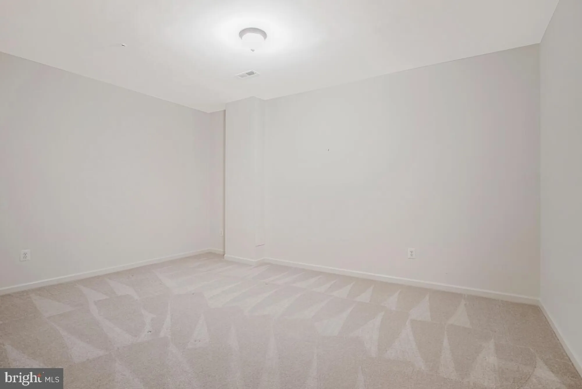 Property Slideshow image 51 of 81 | 8736 endless ocean way 24, Columbia, MD, 21045