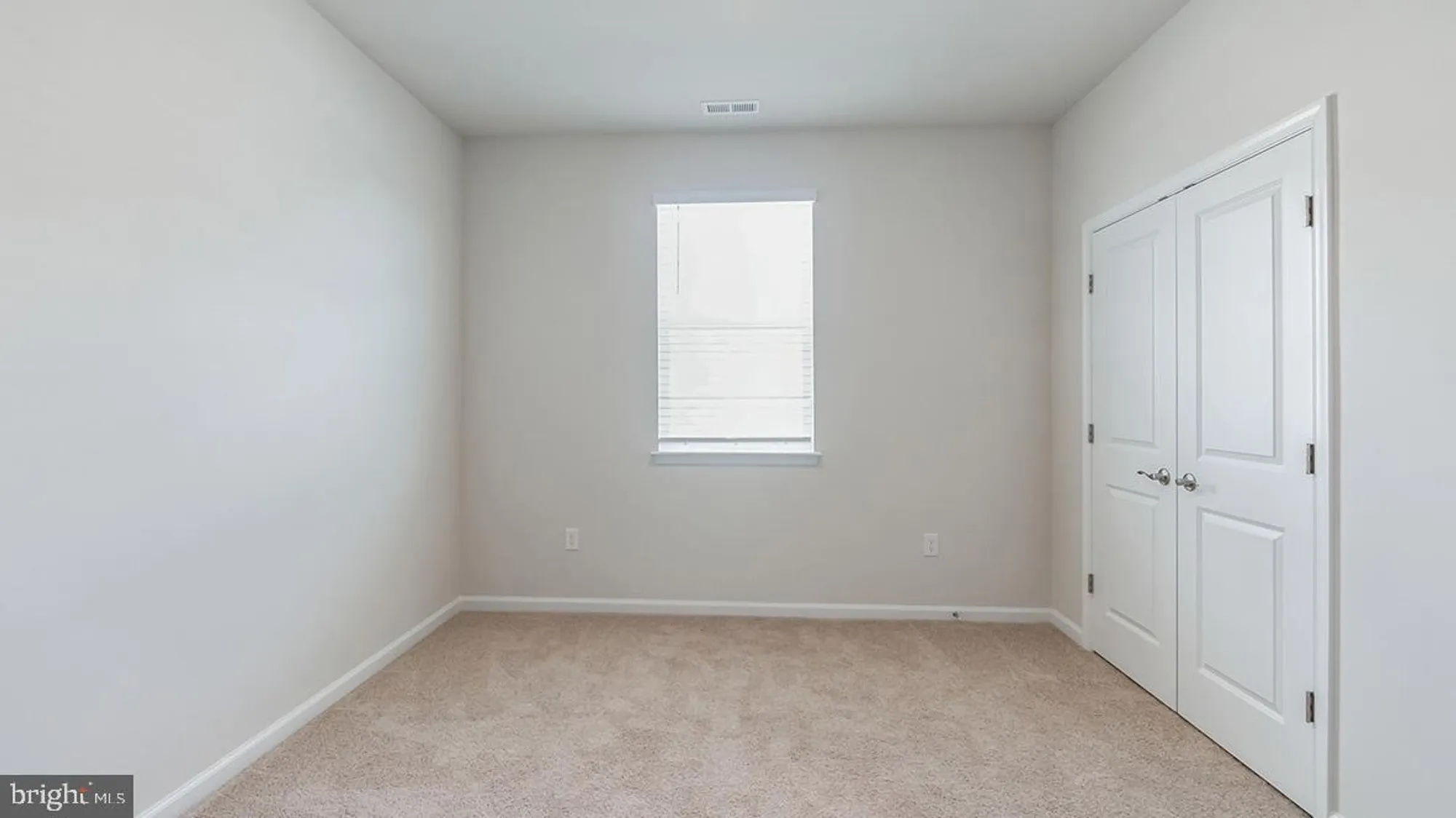 Property Slideshow image 12 of 15 | 97 chokeberry way, Gettysburg, PA, 17325