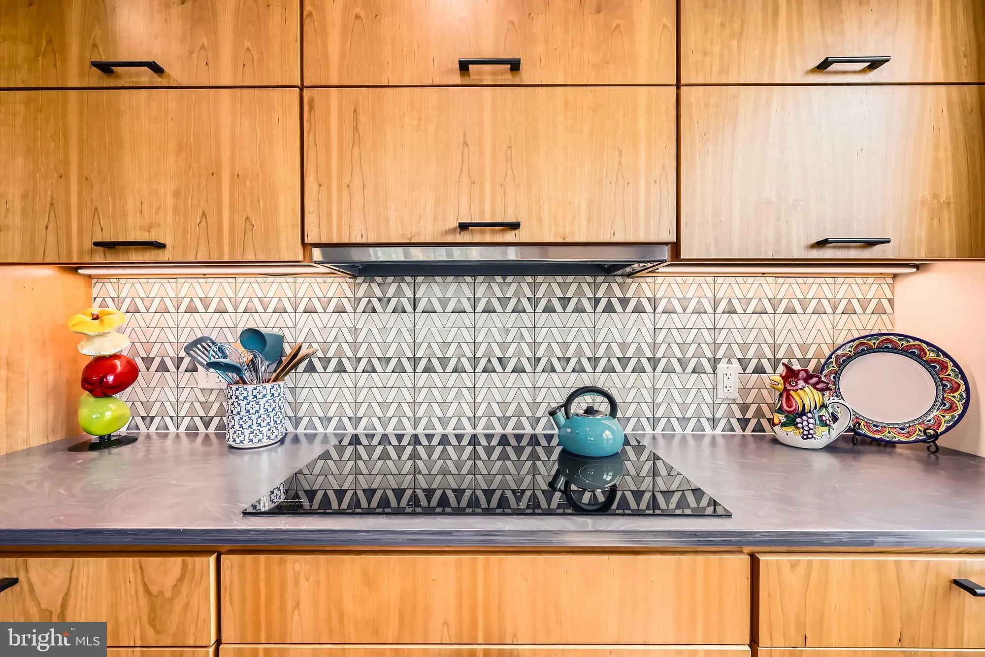 Property Slideshow image 20 of 72 | 19 clay lodge ln unit 104, Catonsville, MD, 21228