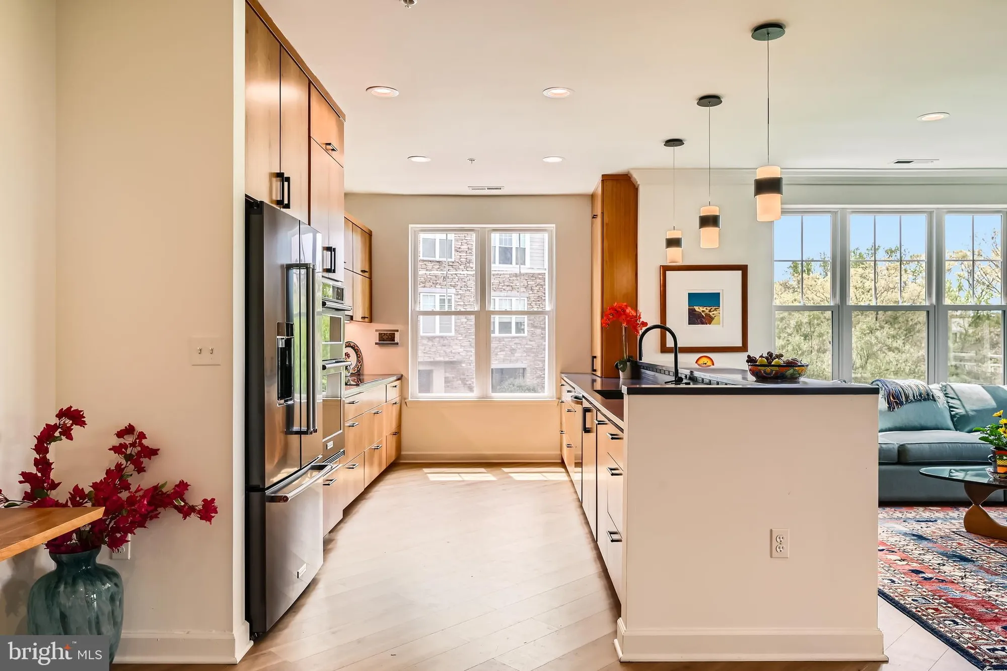 Property Slideshow image 21 of 72 | 19 clay lodge ln unit 104, Catonsville, MD, 21228