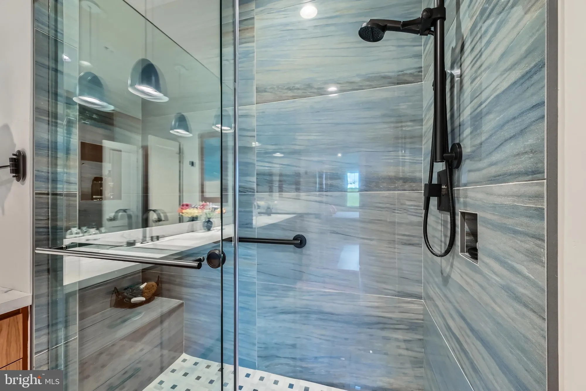 Property Slideshow image 27 of 72 | 19 clay lodge ln unit 104, Catonsville, MD, 21228