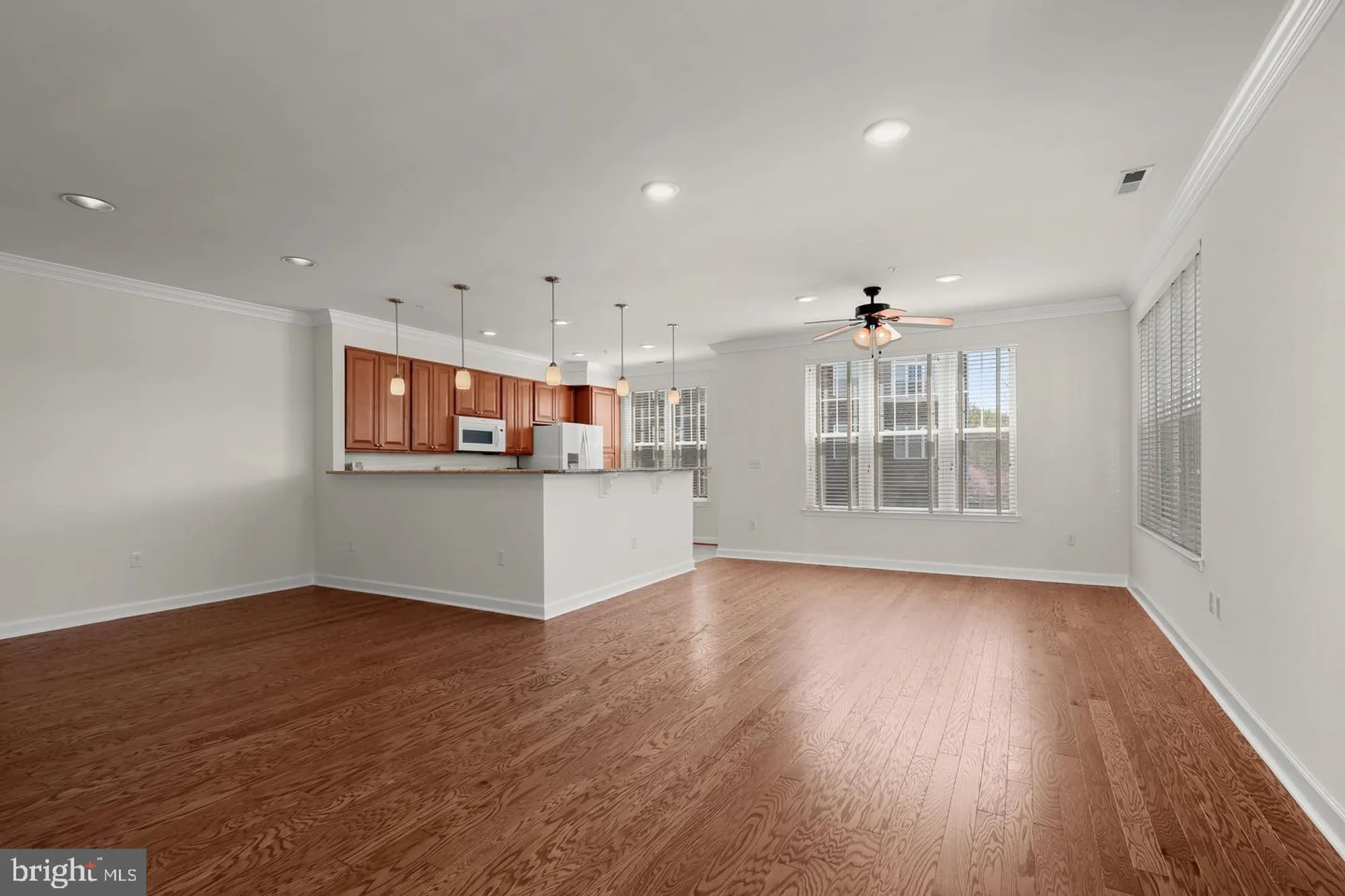 Property Slideshow image 59 of 72 | 19 clay lodge ln unit 104, Catonsville, MD, 21228