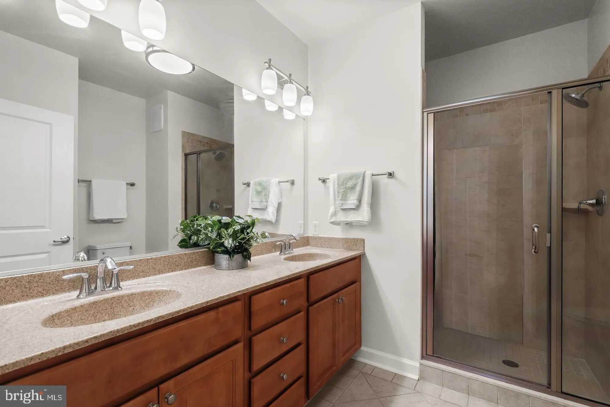 Property Slideshow image 67 of 72 | 19 clay lodge ln unit 104, Catonsville, MD, 21228