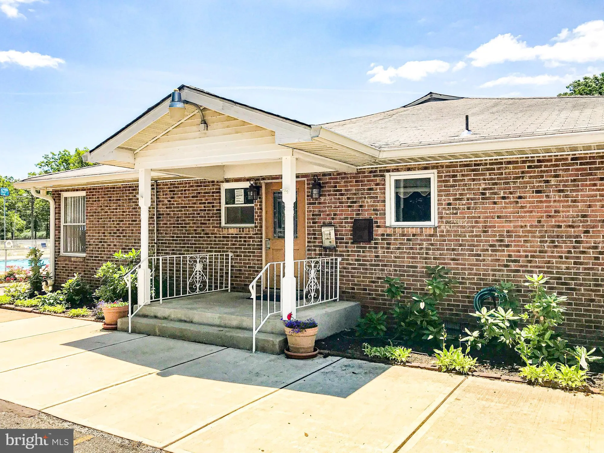 Property Slideshow image 25 of 27 | 23 cedar ave, Manahawkin, NJ, 08050