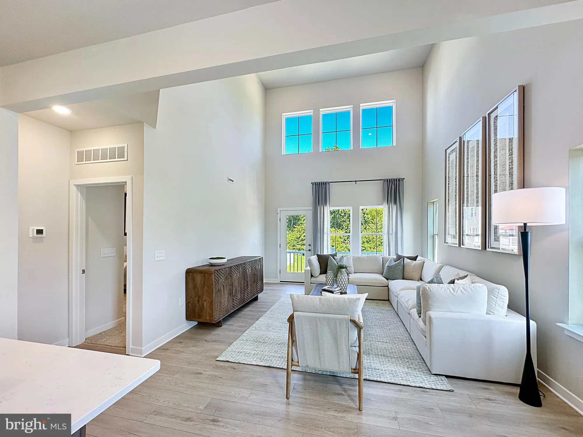 Property Slideshow image 7 of 24 | 544 arrowgrass ln, New Castle, DE, 19720