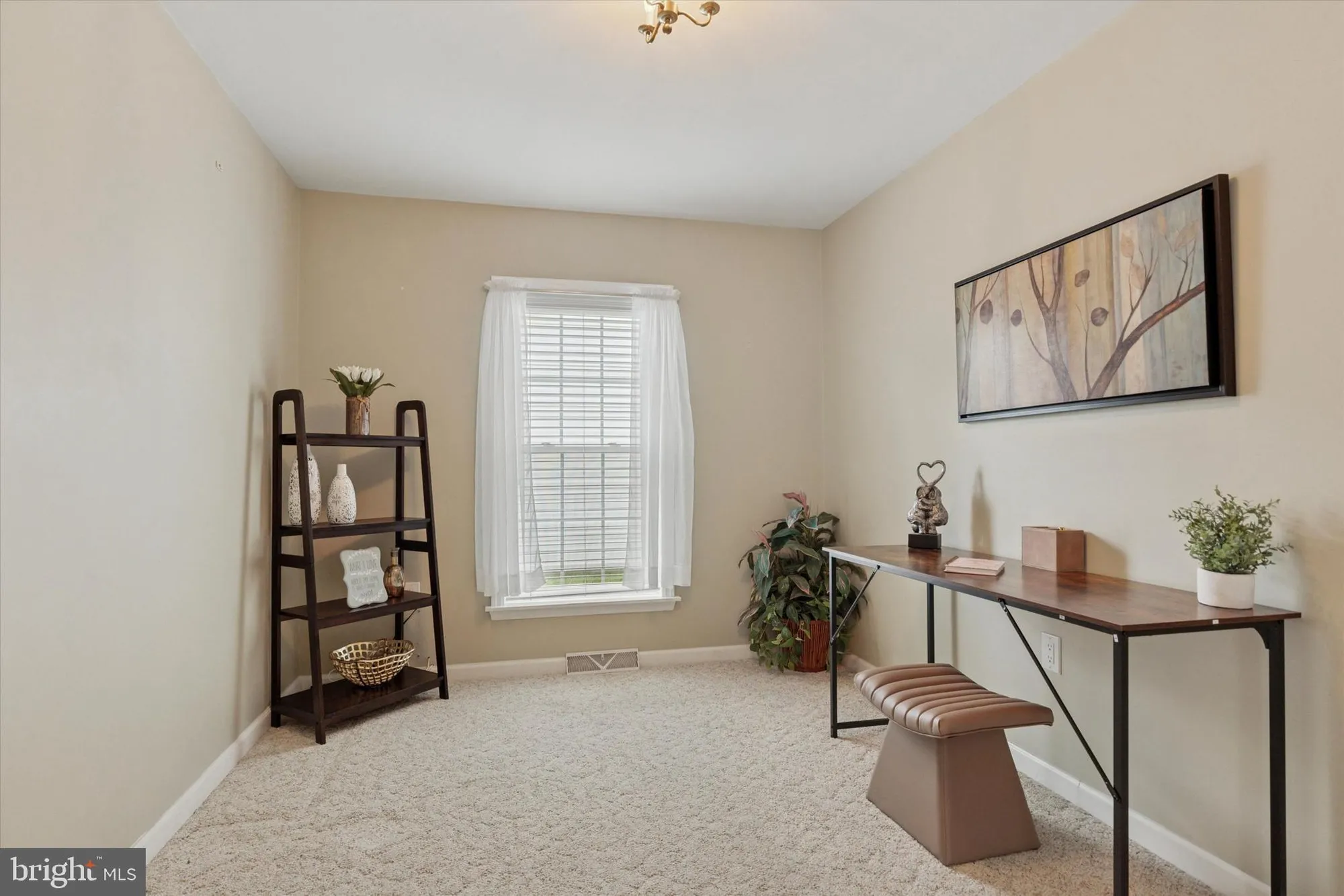 Property Slideshow image 9 of 15 | 645 blue bell springs dr, Blue Bell, PA, 19422