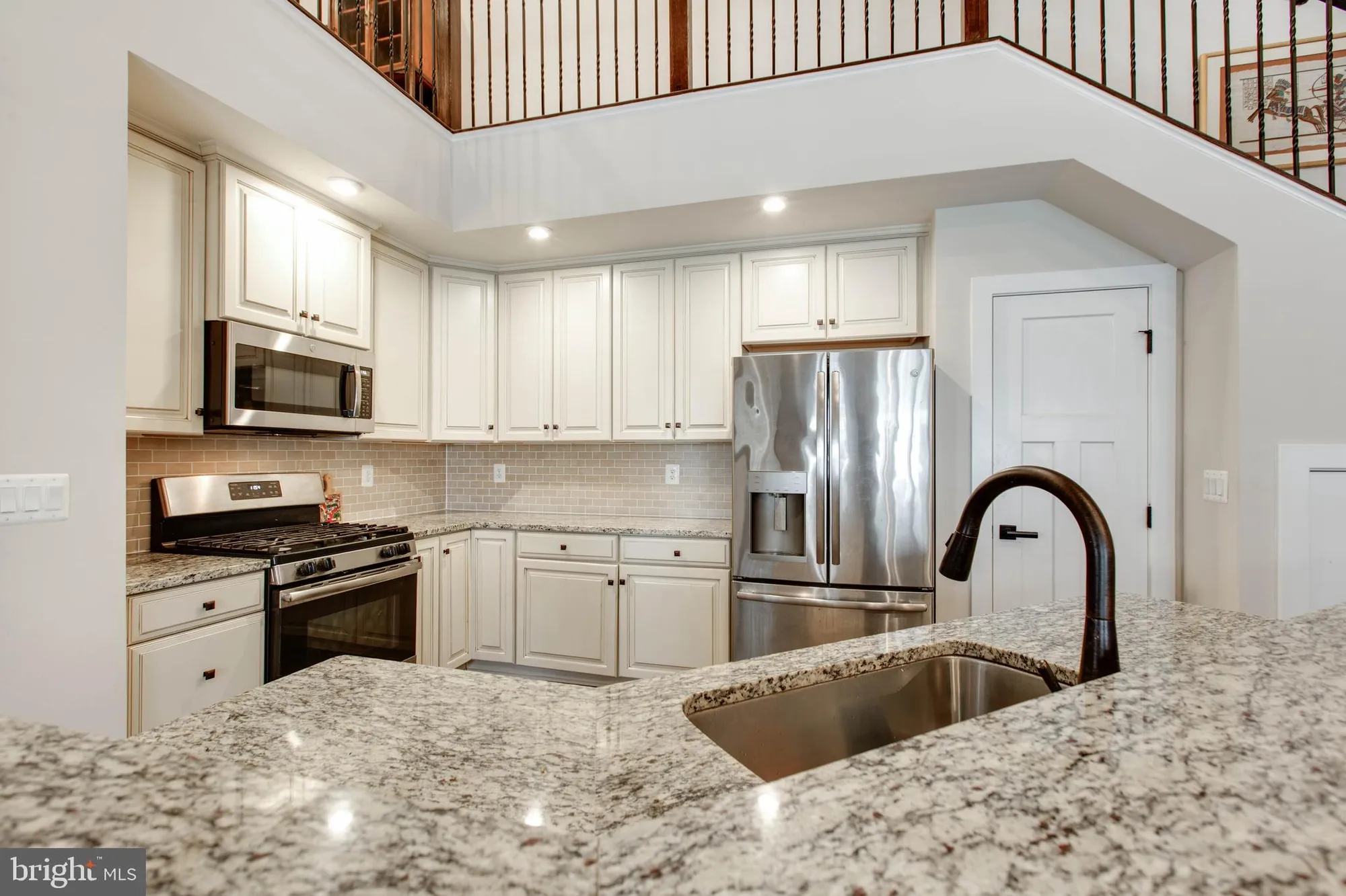 Property Slideshow image 9 of 32 | 8911 carls ct q, Ellicott City, MD, 21043