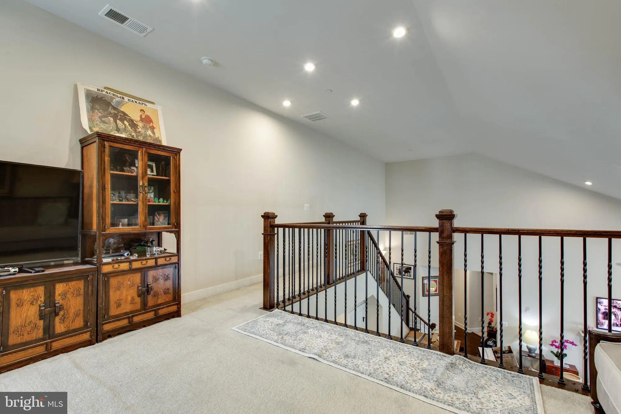 Property Slideshow image 27 of 32 | 8911 carls ct q, Ellicott City, MD, 21043