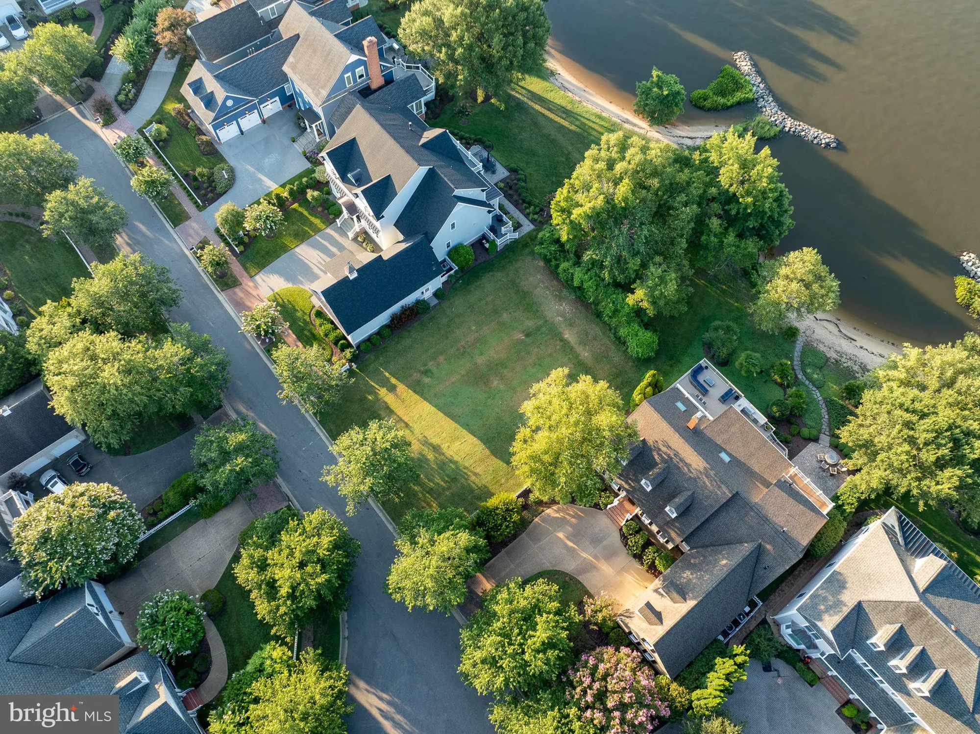 Property Slideshow image 29 of 47 | 1540 harbor rd, Williamsburg, VA, 23185