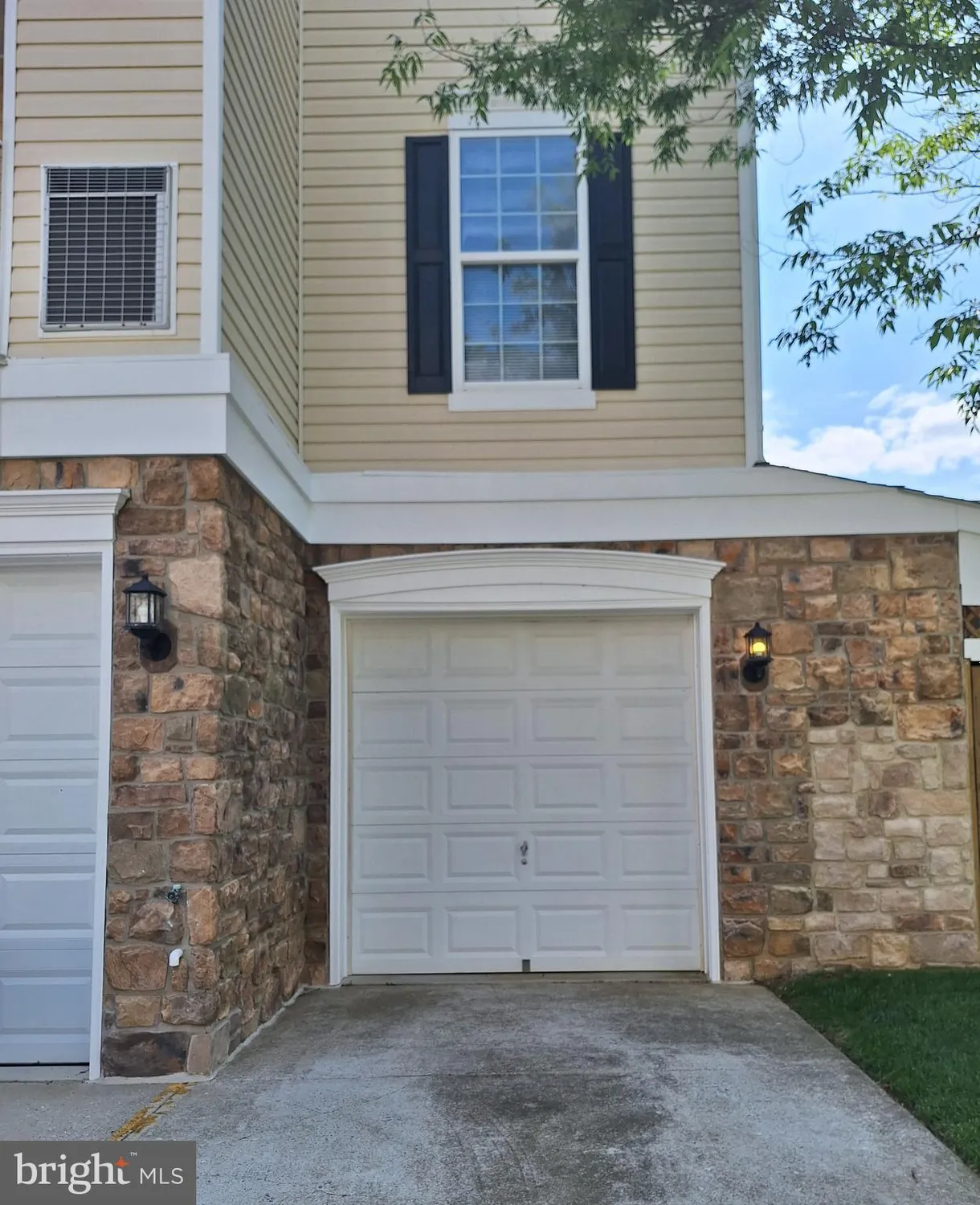 Property Slideshow image 23 of 35 | 1509 feral dae ln unit 204, Annapolis, MD, 21409