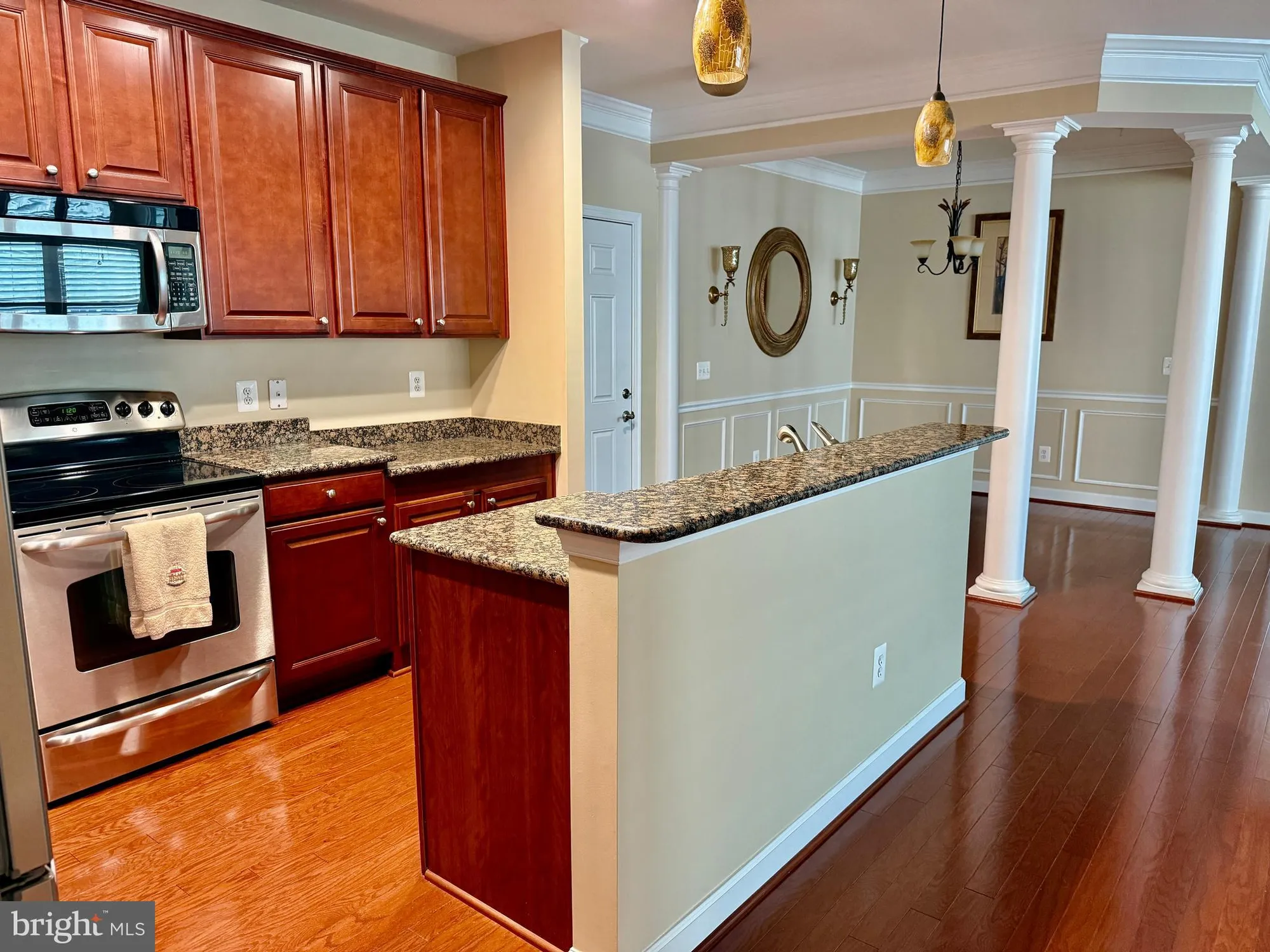 Property Slideshow image 8 of 35 | 1509 feral dae ln unit 204, Annapolis, MD, 21409