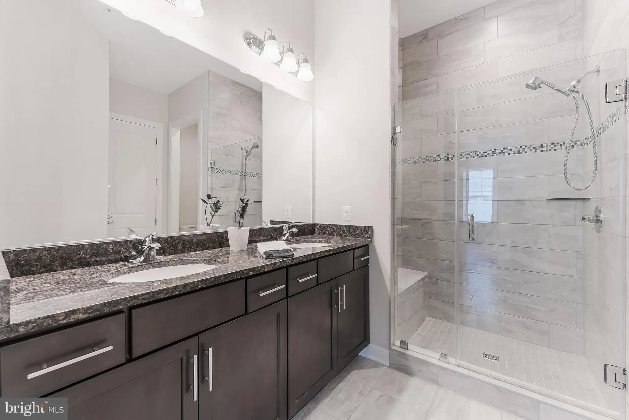 Property Slideshow image 12 of 24 | 43919 maritime song ter, Leesburg, VA, 20176