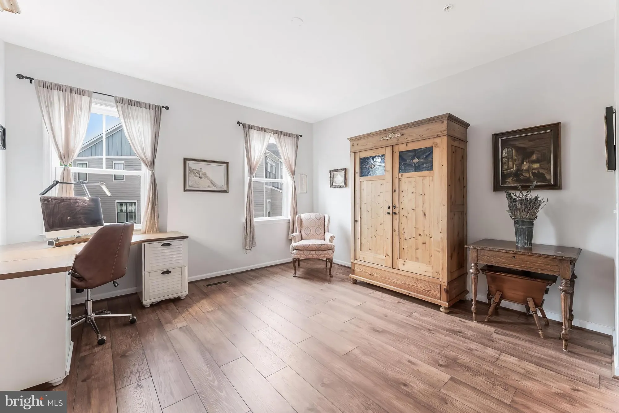 Property Slideshow image 20 of 24 | 43919 maritime song ter, Leesburg, VA, 20176