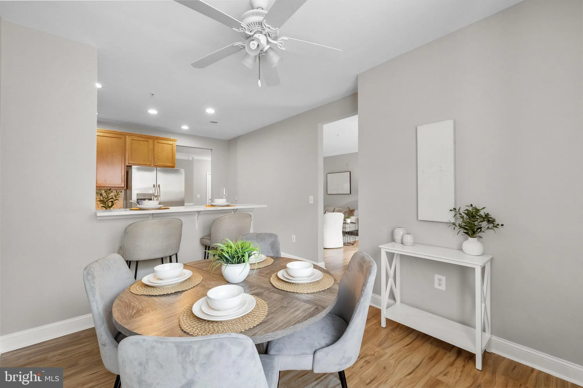 Property Slideshow image 20 of 45 | 2540 kensington gdns 204, Ellicott City, MD, 21043