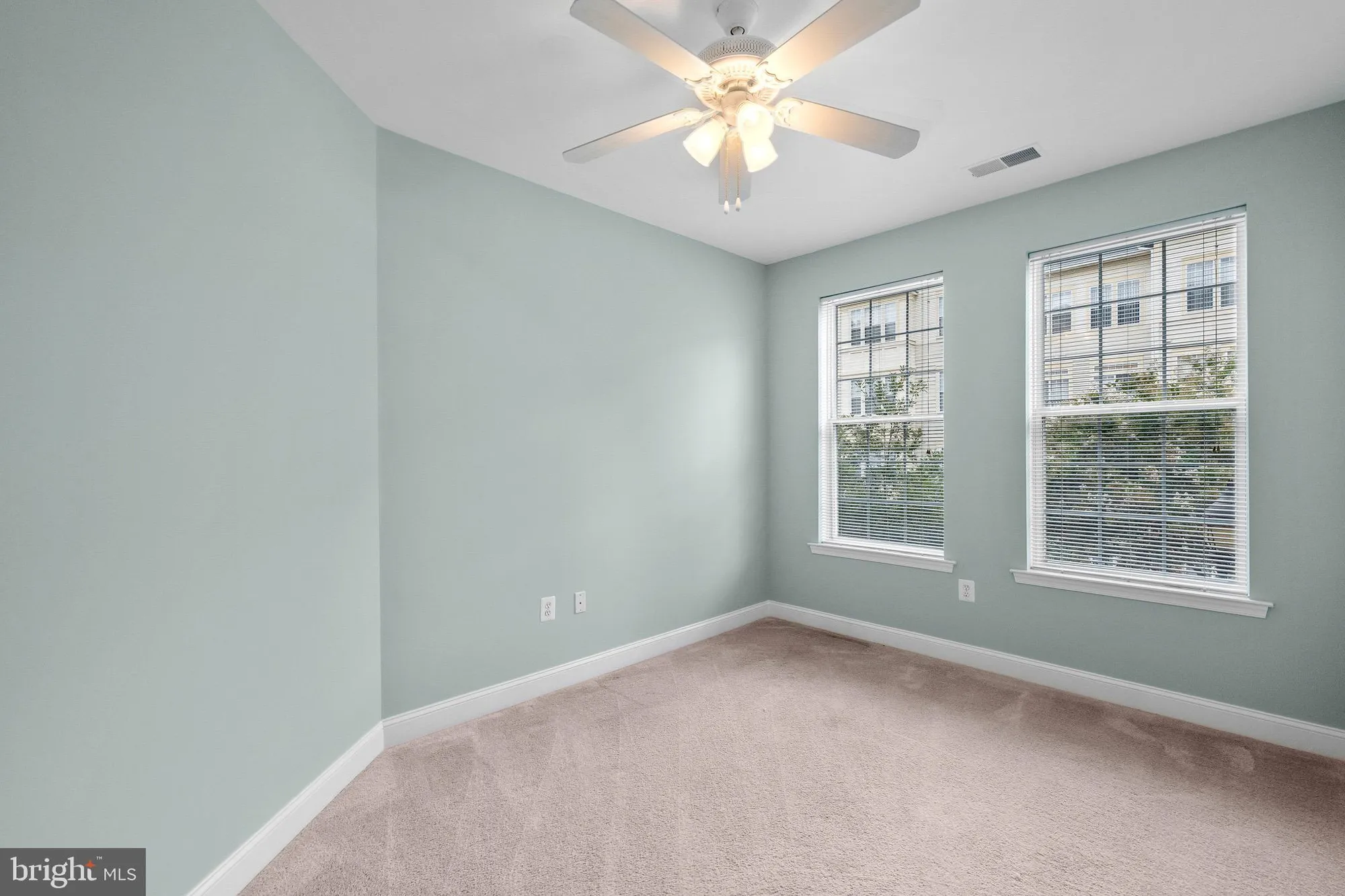 Property Slideshow image 27 of 45 | 2540 kensington gdns 204, Ellicott City, MD, 21043