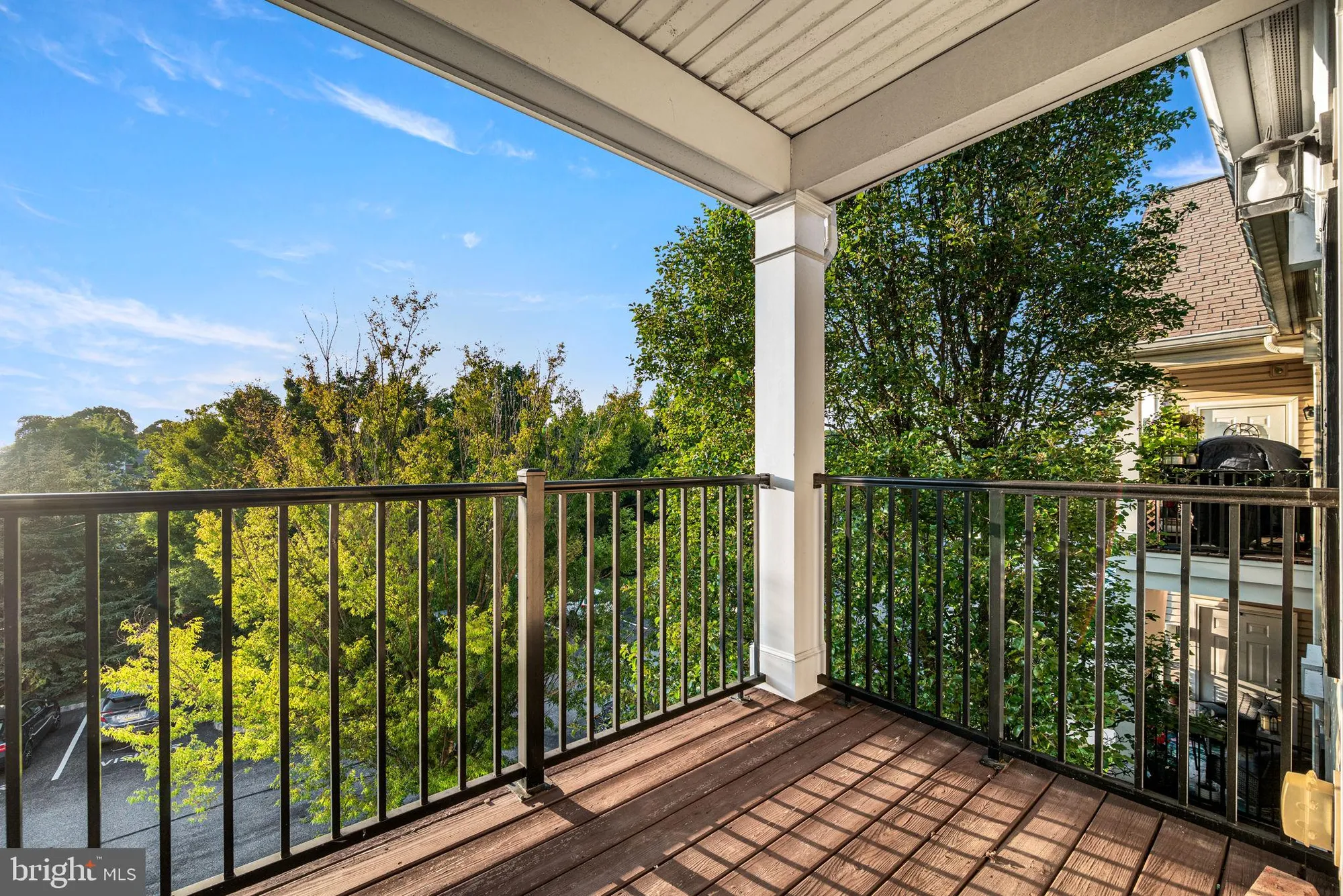 Property Slideshow image 21 of 33 | 231 creekside dr, Brookhaven, PA, 19015