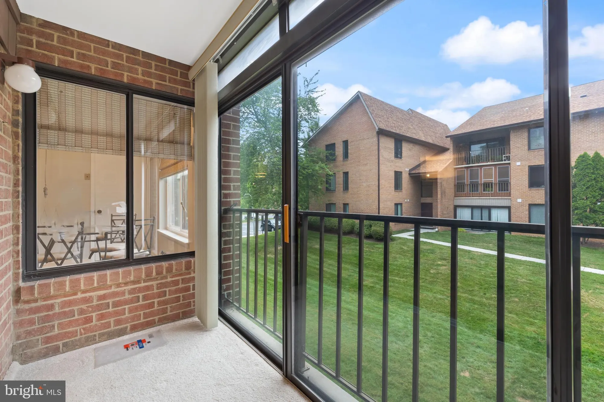 Property Slideshow image 7 of 11 | 15301 beaverbrook ct 92-2b, Silver Spring, MD, 20906