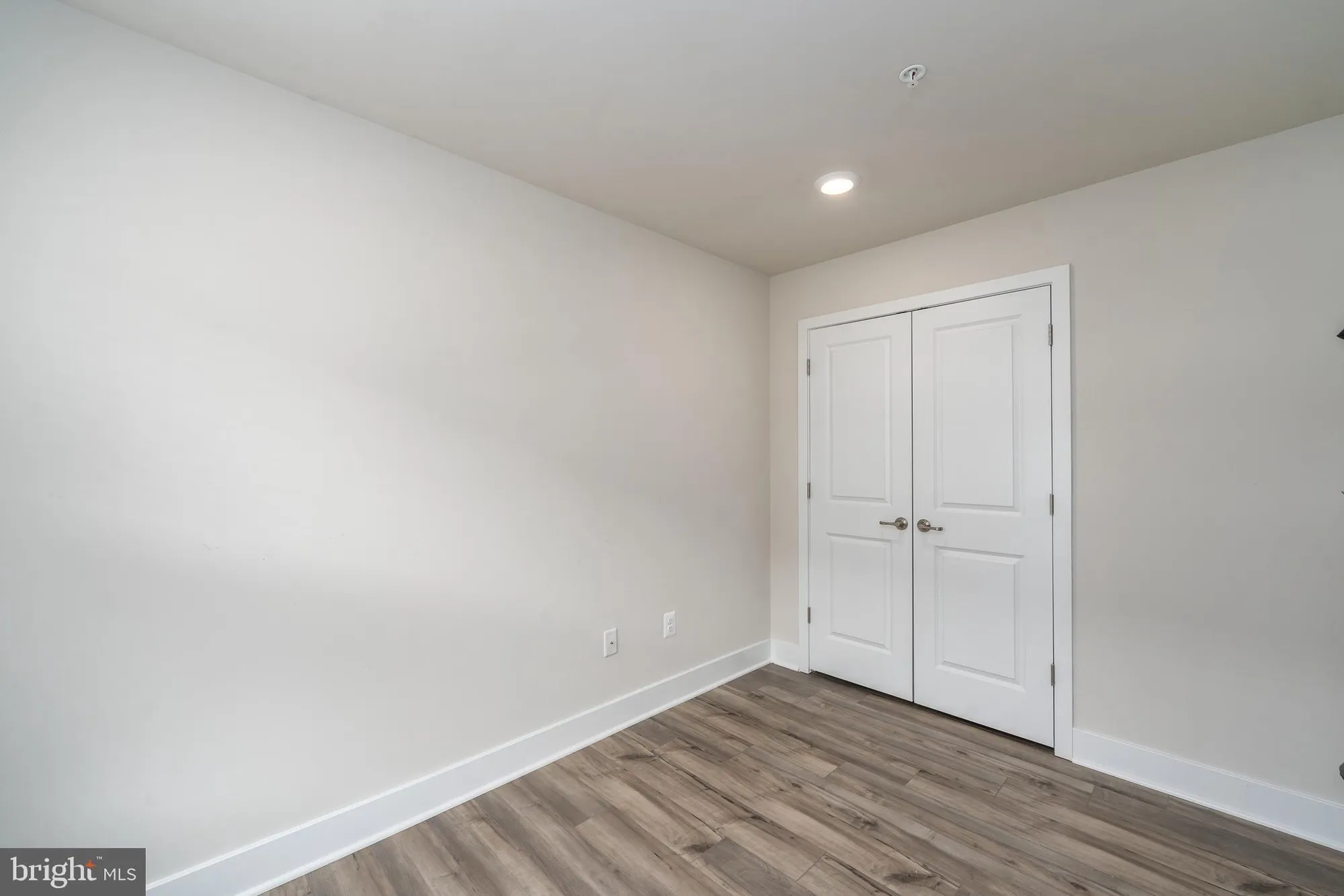 Property Slideshow image 35 of 47 | 824 teacher mitchell rd, Glen Burnie, MD, 21060