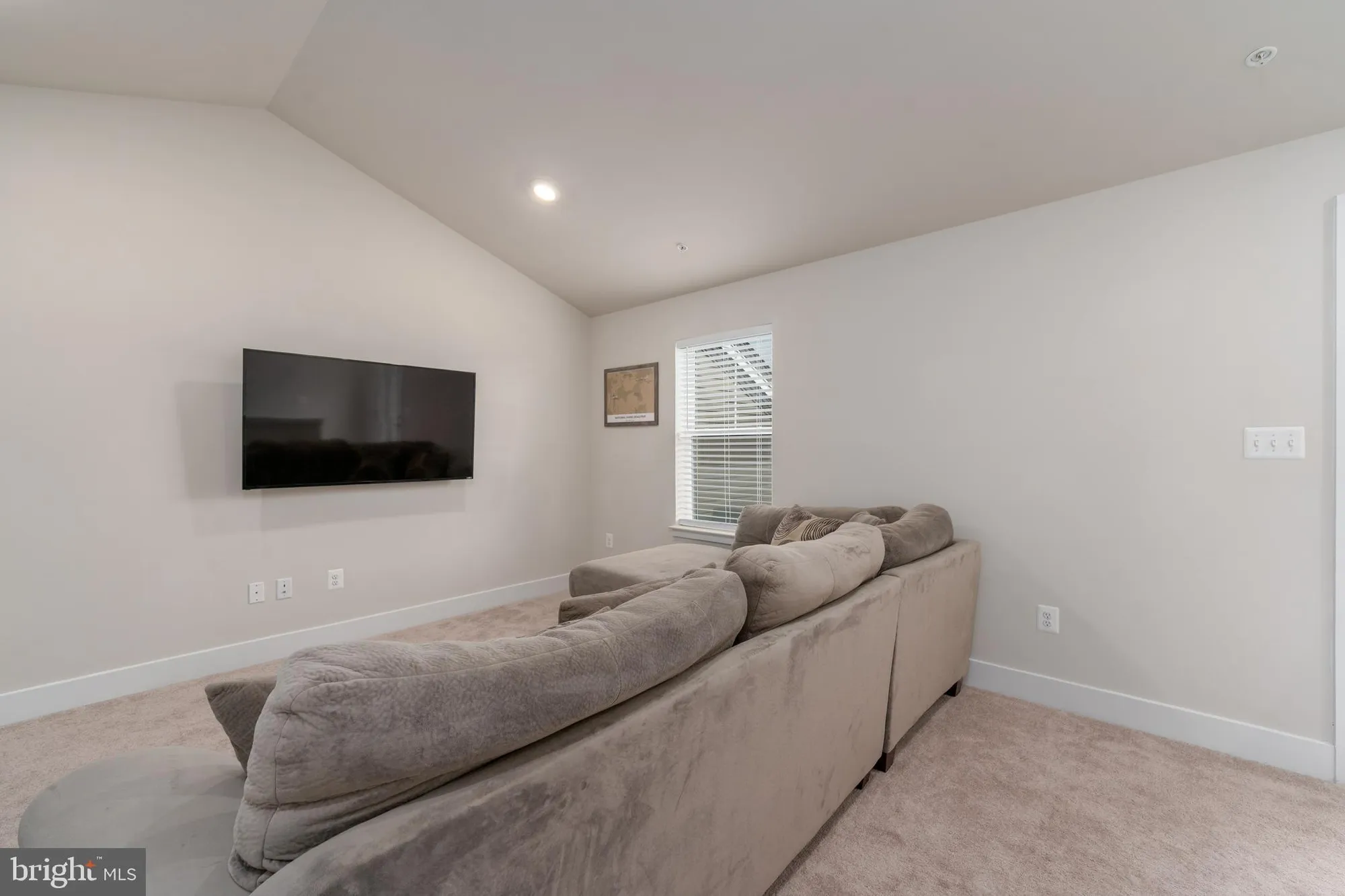 Property Slideshow image 27 of 47 | 824 teacher mitchell rd, Glen Burnie, MD, 21060