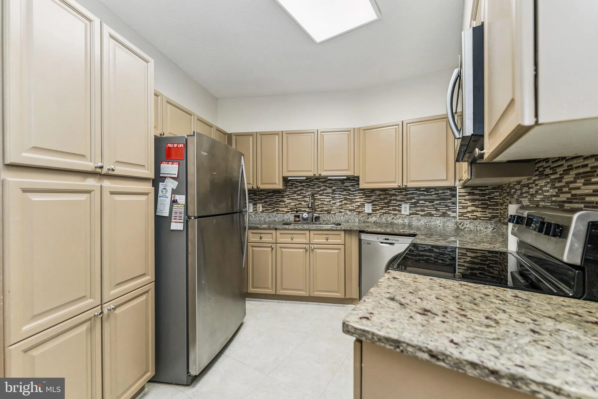 Property Slideshow image 14 of 24 | 2900 n leisure world blvd apt 209, Silver Spring, MD, 20906