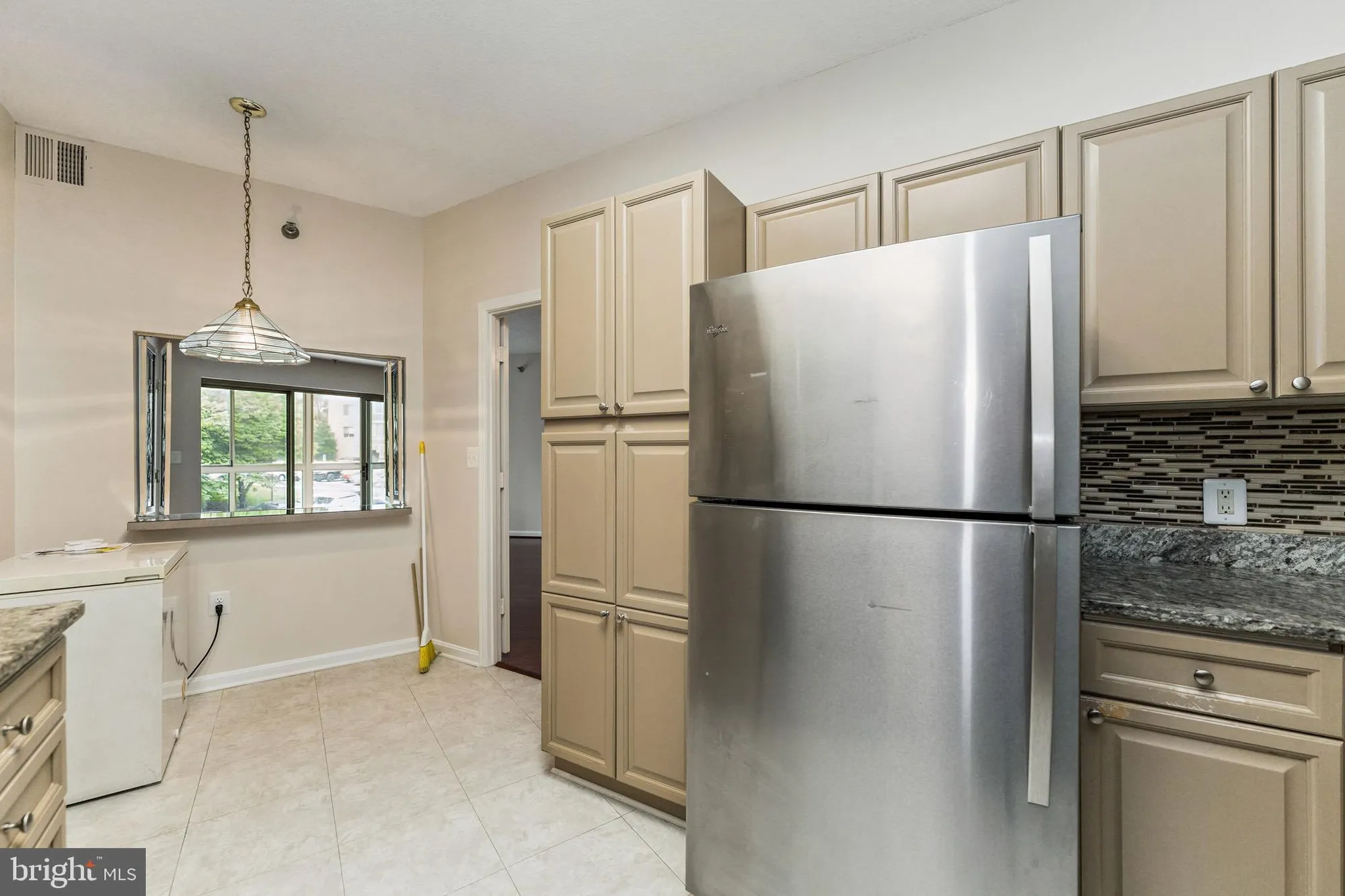 Property Slideshow image 15 of 24 | 2900 n leisure world blvd apt 209, Silver Spring, MD, 20906