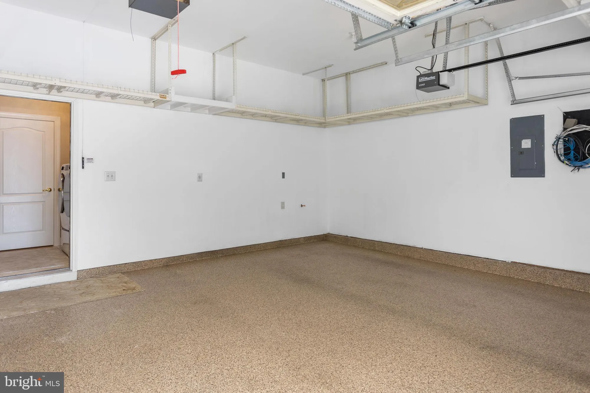 Property Slideshow image 28 of 39 | 37 monte carlo dr, Hamilton, NJ, 08691