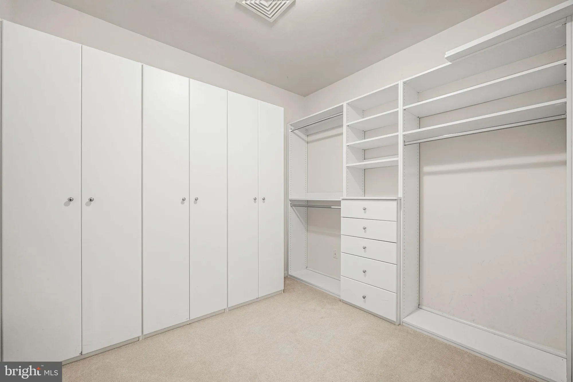 Property Slideshow image 20 of 26 | 113 creekside dr # 3, Brookhaven, PA, 19015