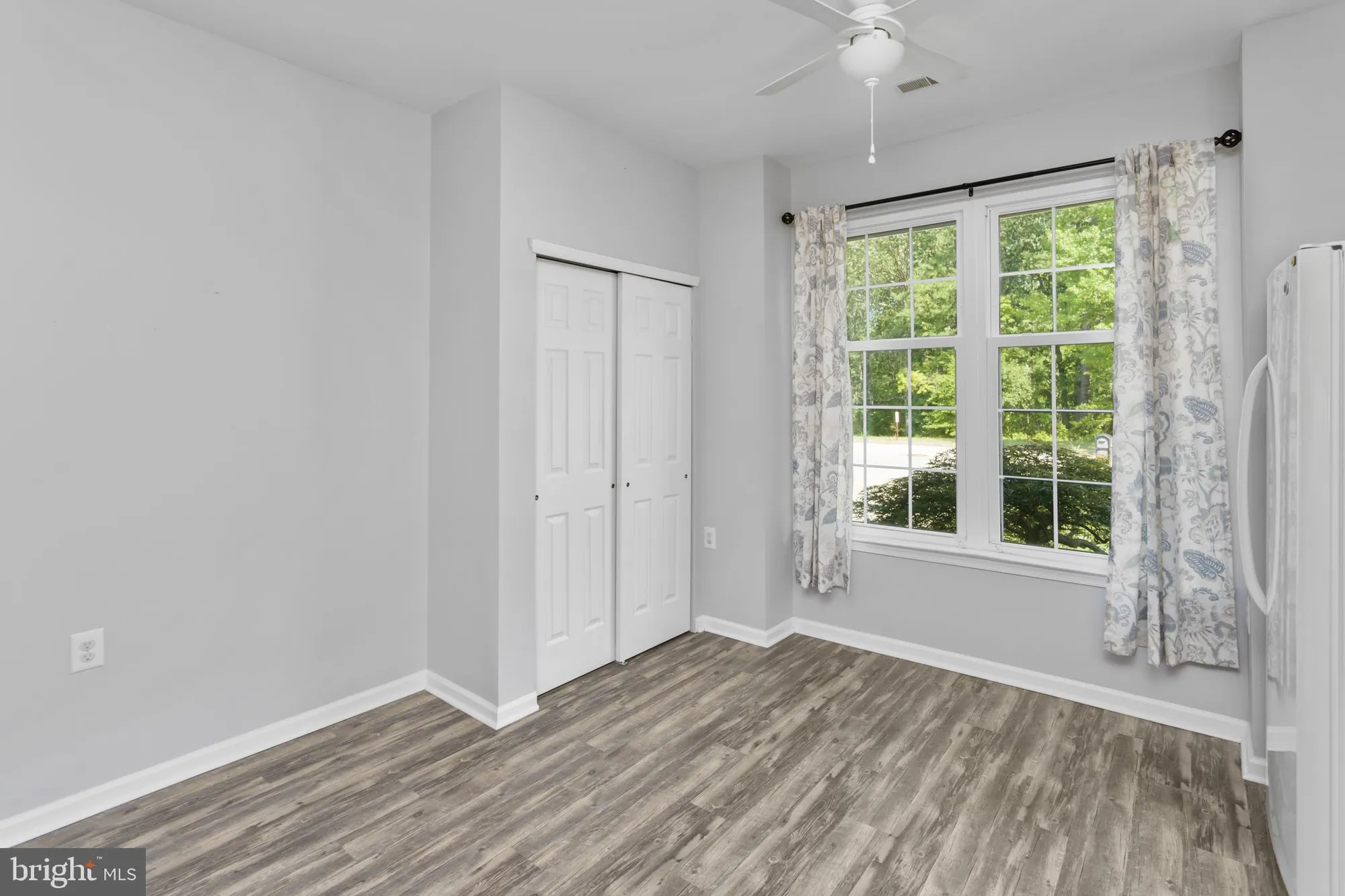 Property Slideshow image 4 of 32 | 37 huntington dr, Southampton, NJ, 08088