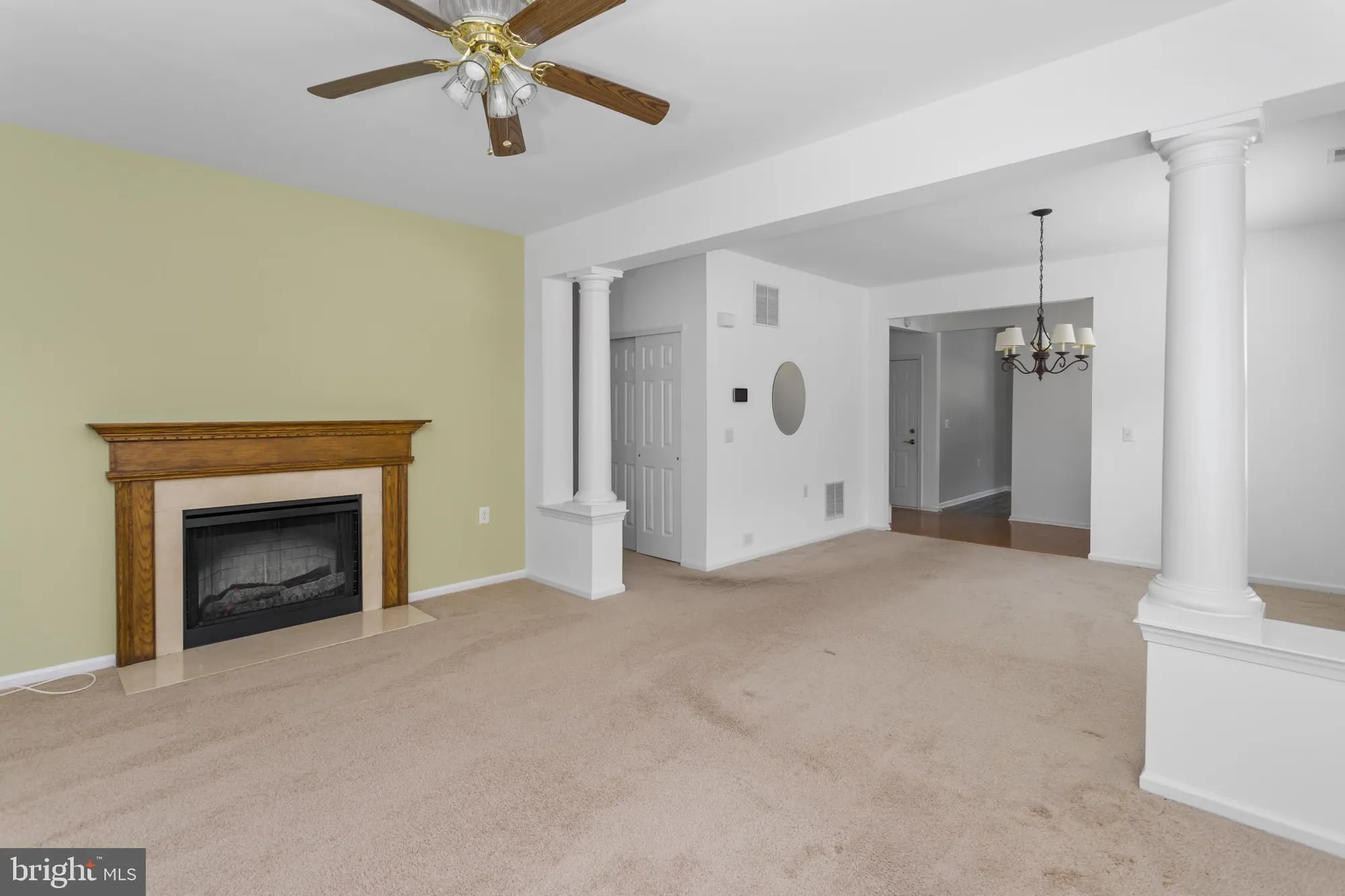 Property Slideshow image 8 of 32 | 37 huntington dr, Southampton, NJ, 08088