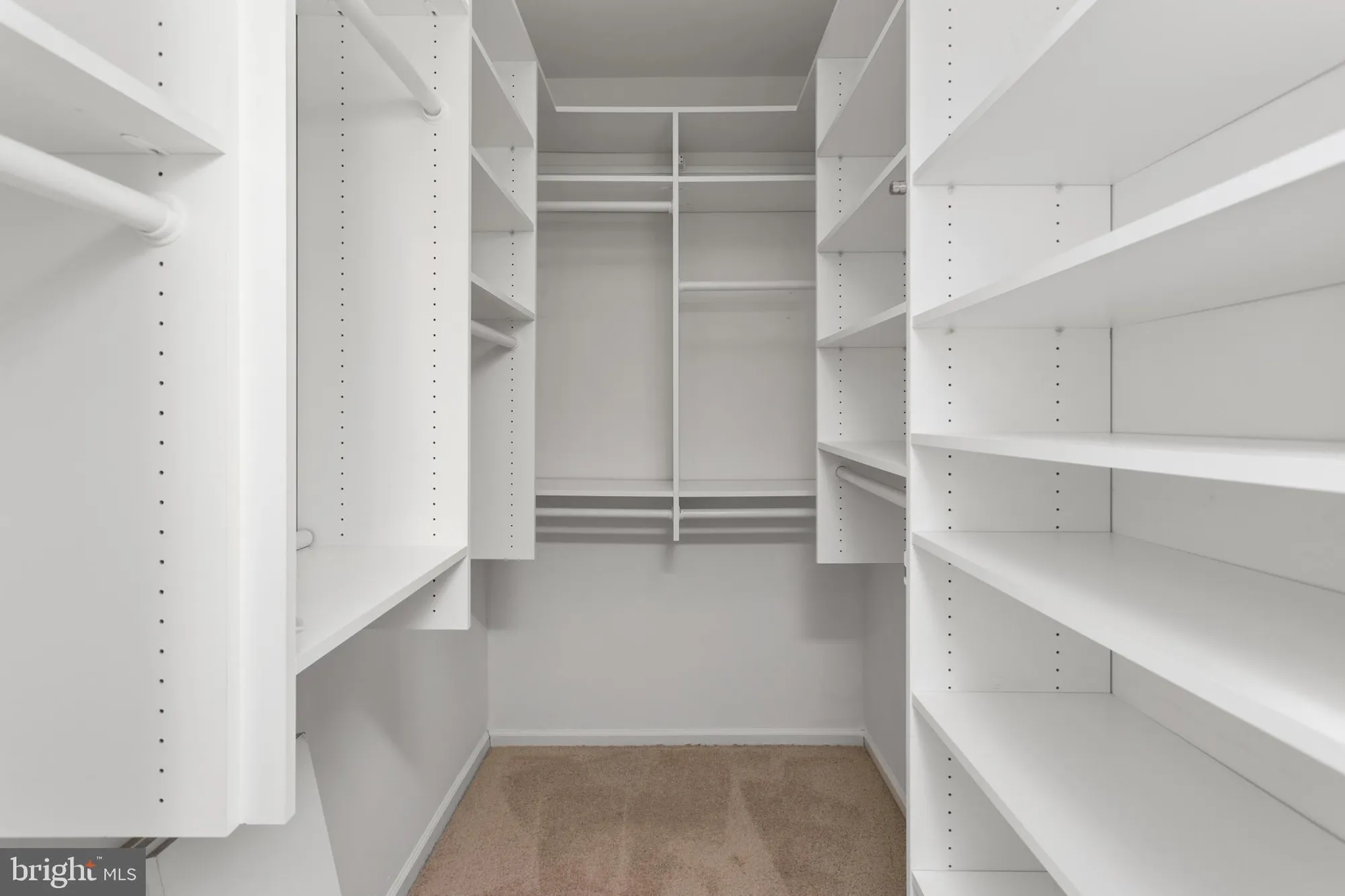 Property Slideshow image 14 of 32 | 37 huntington dr, Southampton, NJ, 08088