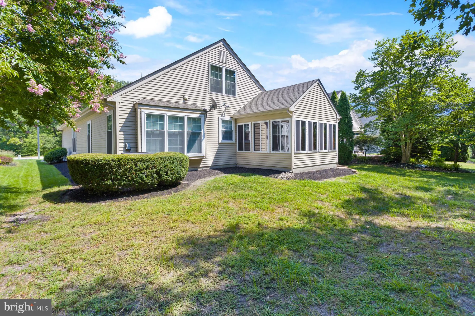 Property Slideshow image 25 of 32 | 37 huntington dr, Southampton, NJ, 08088