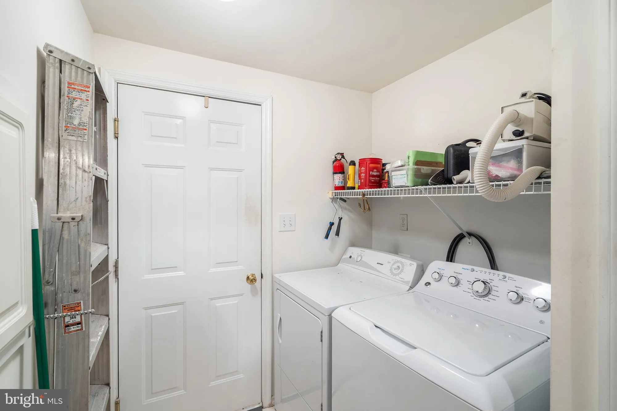 Property Slideshow image 24 of 32 | 36 fort lee dr, Manahawkin, NJ, 08050