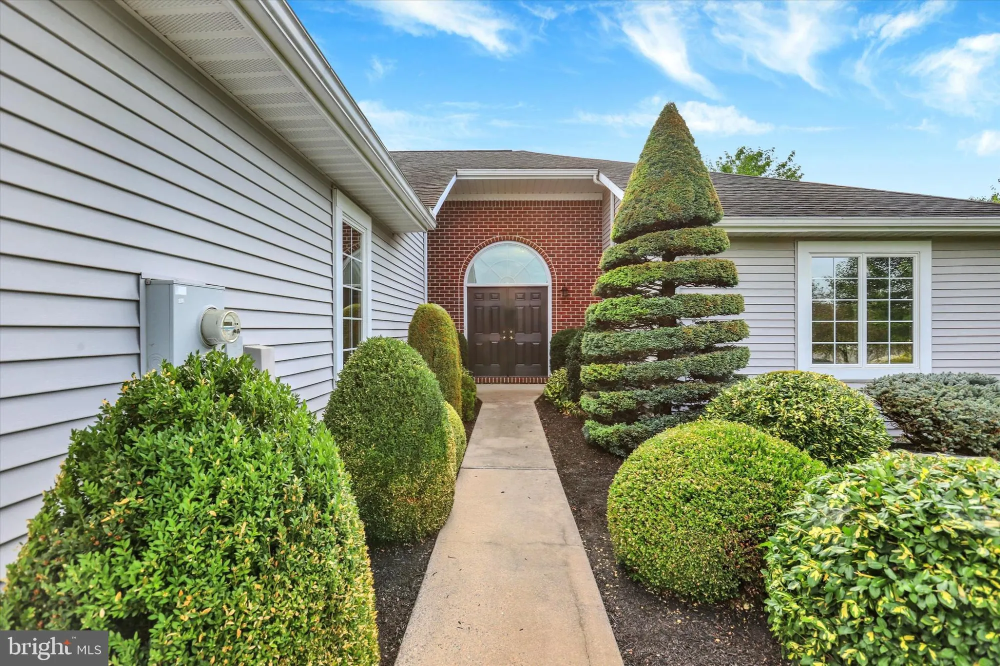 Property Slideshow image 3 of 36 | 3826 farmstead dr, Fayetteville, PA, 17222