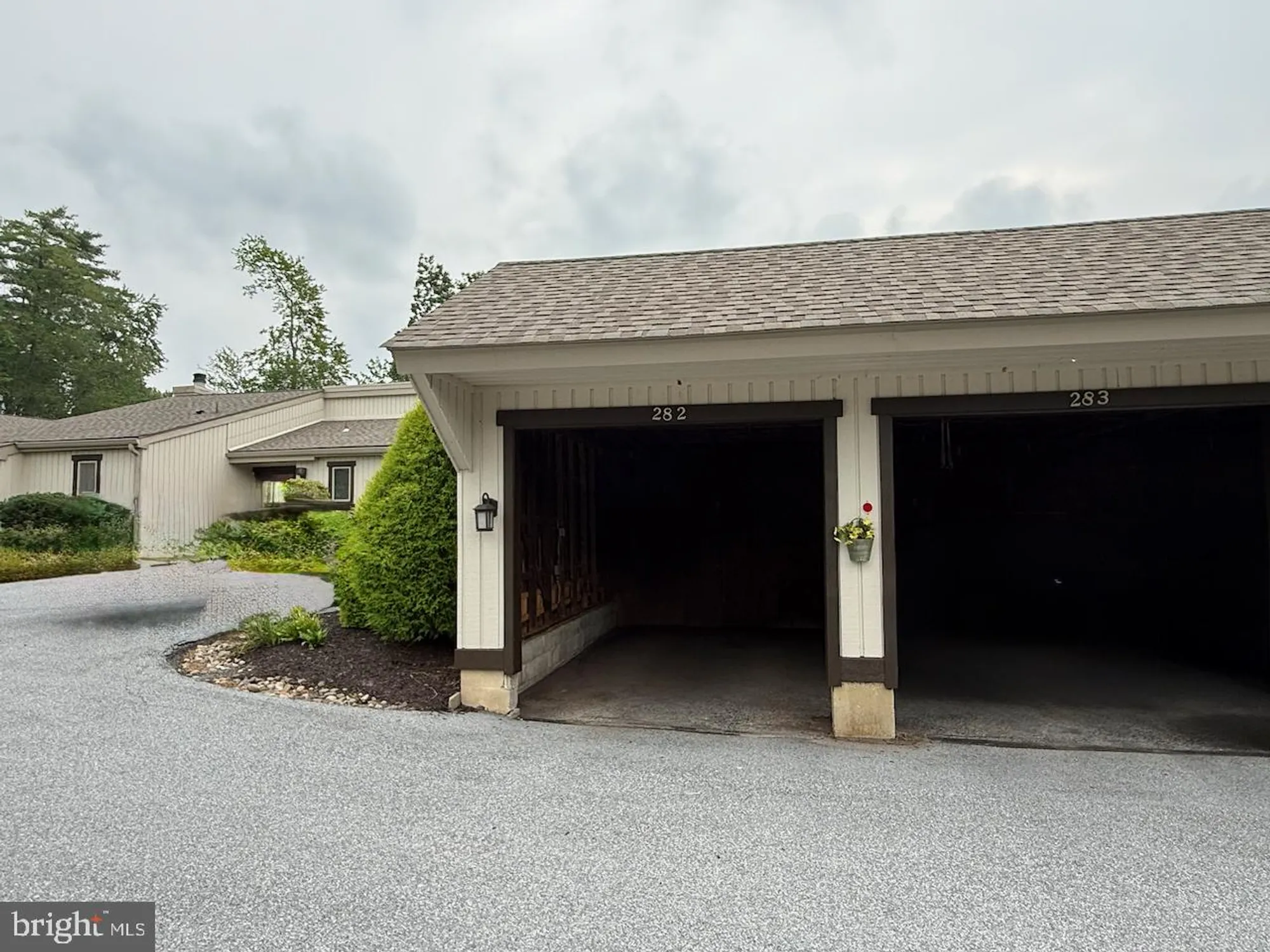 Property Slideshow image 25 of 28 | 282 devon way # 282, West Chester, PA, 19380