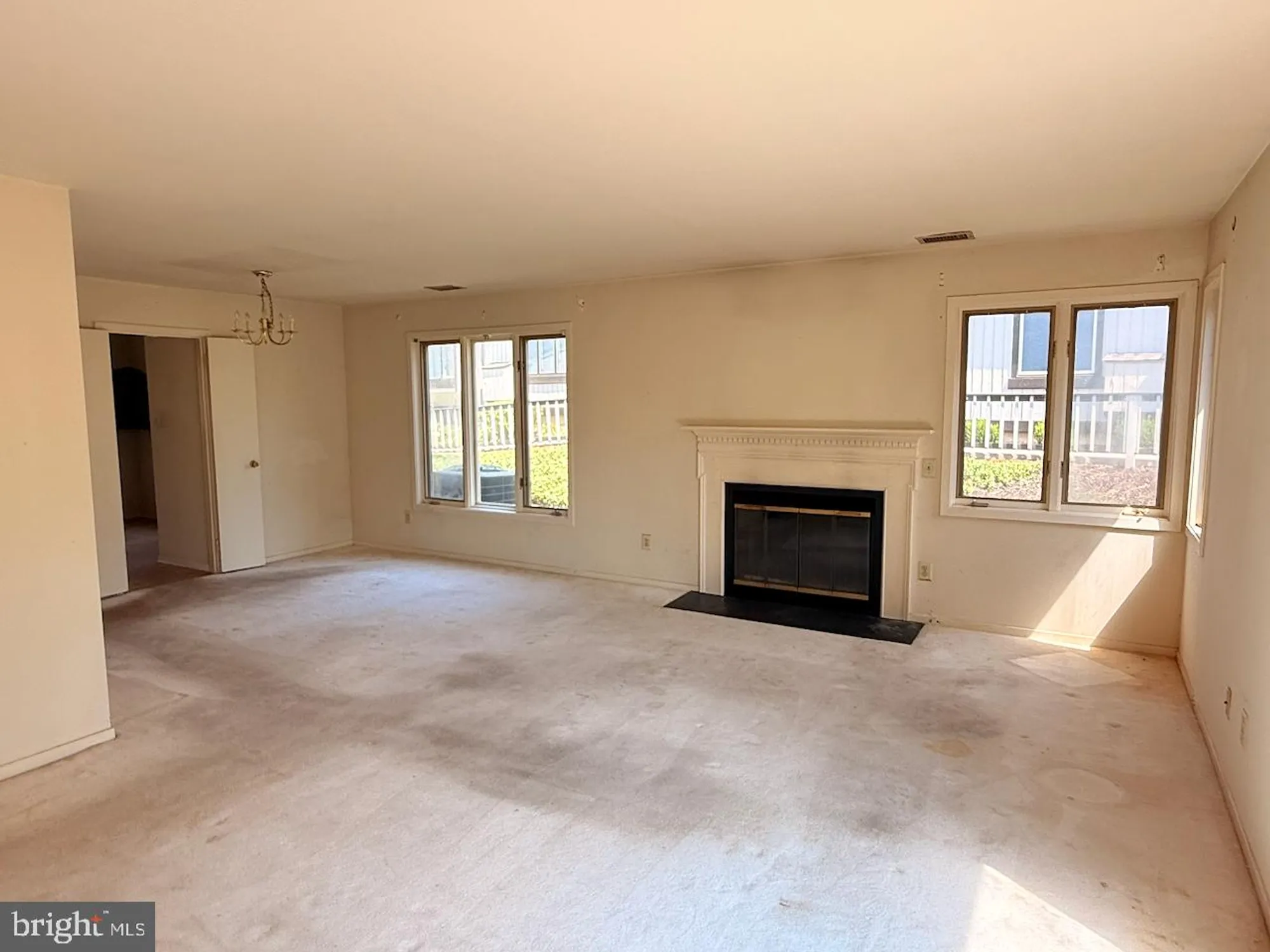 Property Slideshow image 5 of 28 | 282 devon way # 282, West Chester, PA, 19380