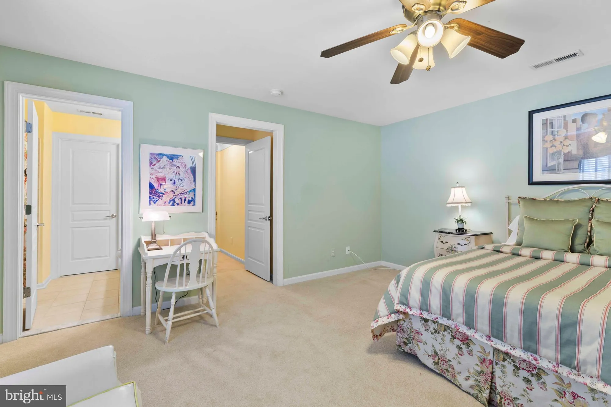 Property Slideshow image 16 of 39 | 426 primrose dr, Upper Gwynedd, PA, 19446