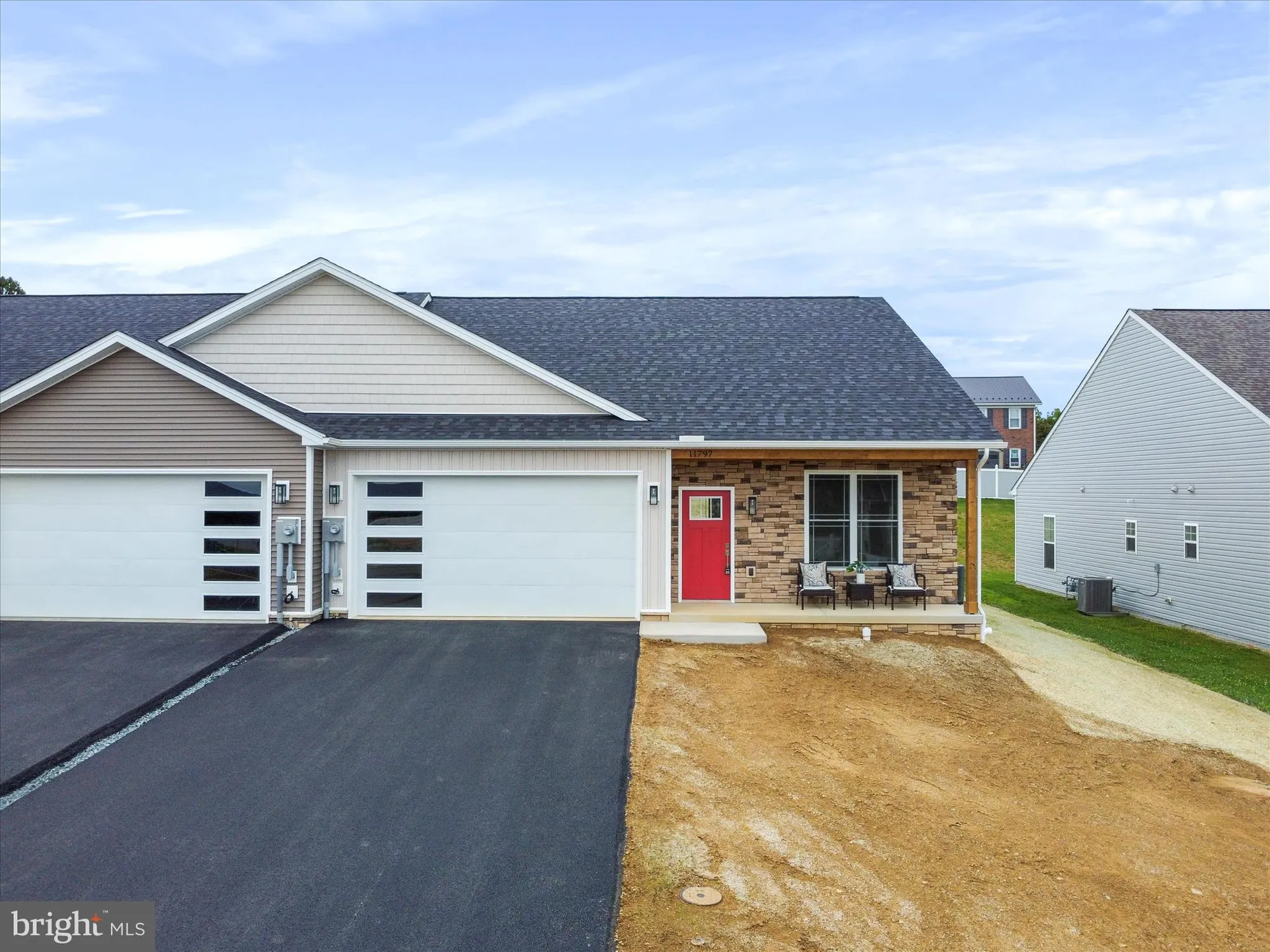 Property Slideshow image 34 of 37 | 11797 mystic rock ln s, Waynesboro, PA, 17268